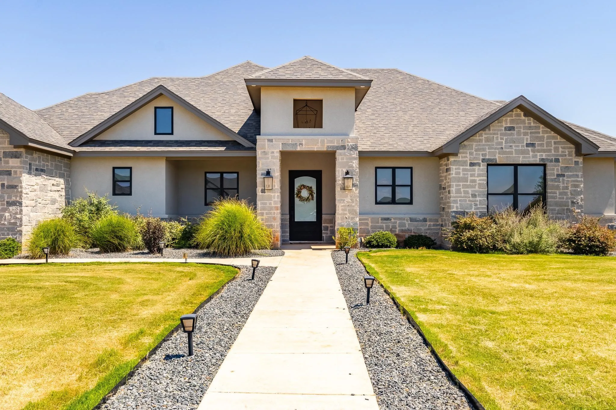 Single Family Residence For Sale in Taylor County , 174 Overbrook Drive, Abilene, Texas 79606, 4 Bedrooms, 3 Bathrooms, 2 Garage spaces, 2,654 Sqft, built in 2022, Price $755,000, mls#21312576, Real Estate Agent in Abilene, Homes For Sale in Taylor county, Homes For Sale in Abilene, Realtor in Abilene Texas, Real Estate Brokerage Independent Realty Texas, Luminita Cordes Realtor