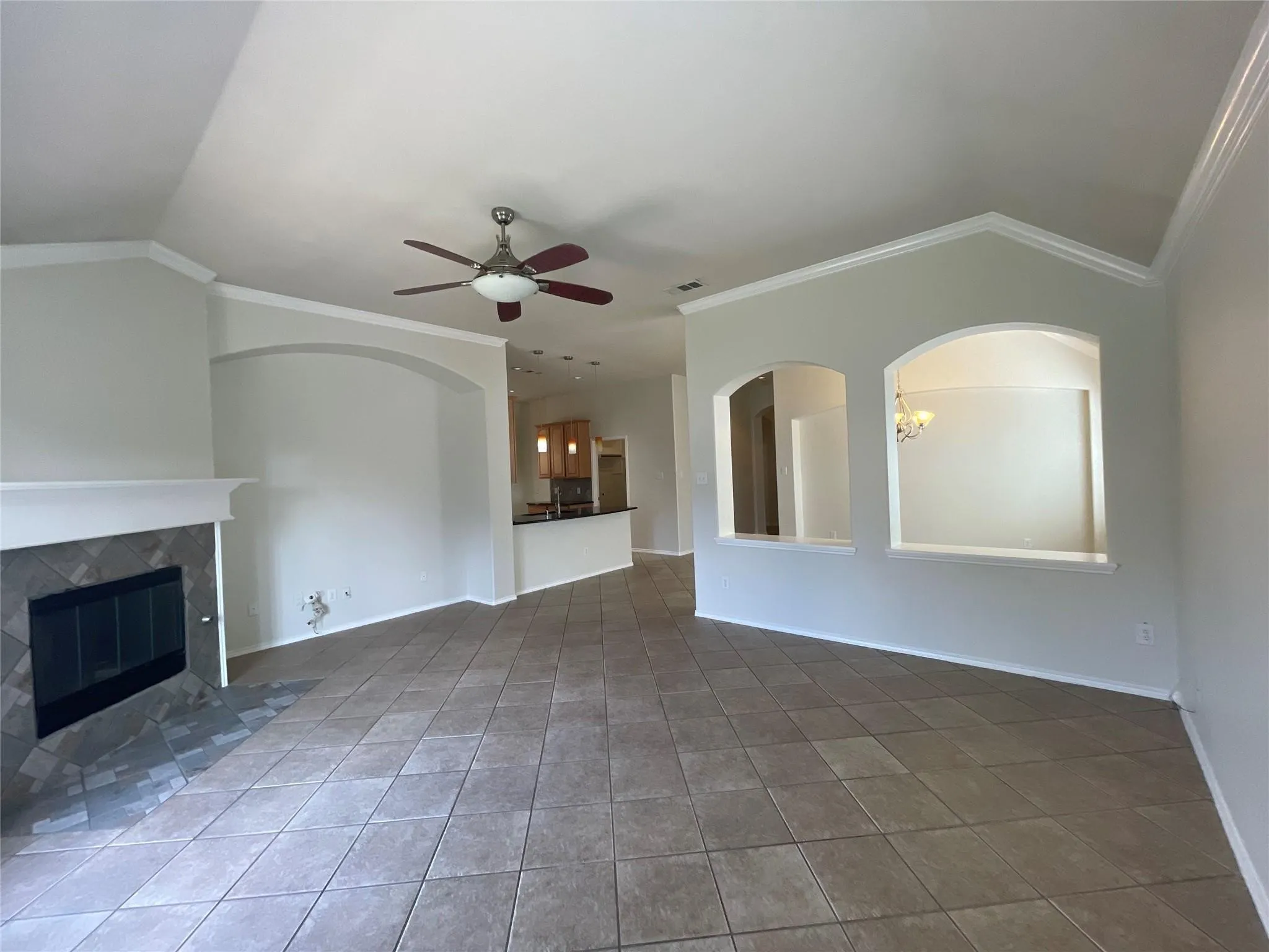 Single Family Residence For Rent in Collin County , 11920 Brownwood Drive, Frisco, Texas 75035, 3 Bedroom, 2 Bathroom, 2 Garage spaces, 1,895 Sqft, built in 2006, mls#21310064, Real Estate Agent in Frisco, Homes For Rent in Collin county, Homes For Rent in Frisco, Realtor in Frisco Texas, Real Estate Brokerage Independent Realty Texas, Luminita Cordes Realtor