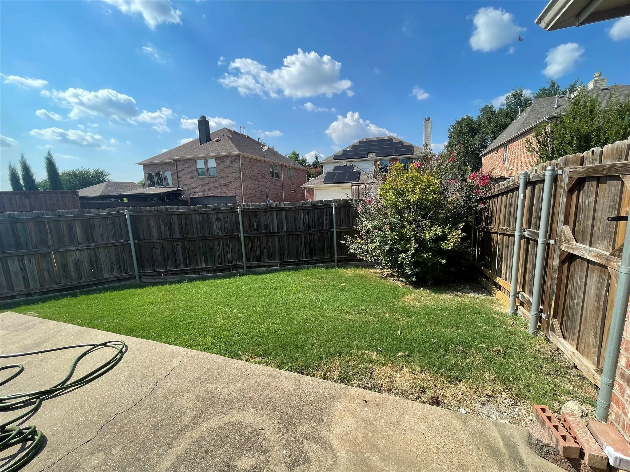 Single Family Residence For Rent in Collin County , 11920 Brownwood Drive, Frisco, Texas 75035, 3 Bedroom, 2 Bathroom, 2 Garage spaces, 1,895 Sqft, built in 2006, mls#21310064, Real Estate Agent in Frisco, Homes For Rent in Collin county, Homes For Rent in Frisco, Realtor in Frisco Texas, Real Estate Brokerage Independent Realty Texas, Luminita Cordes Realtor