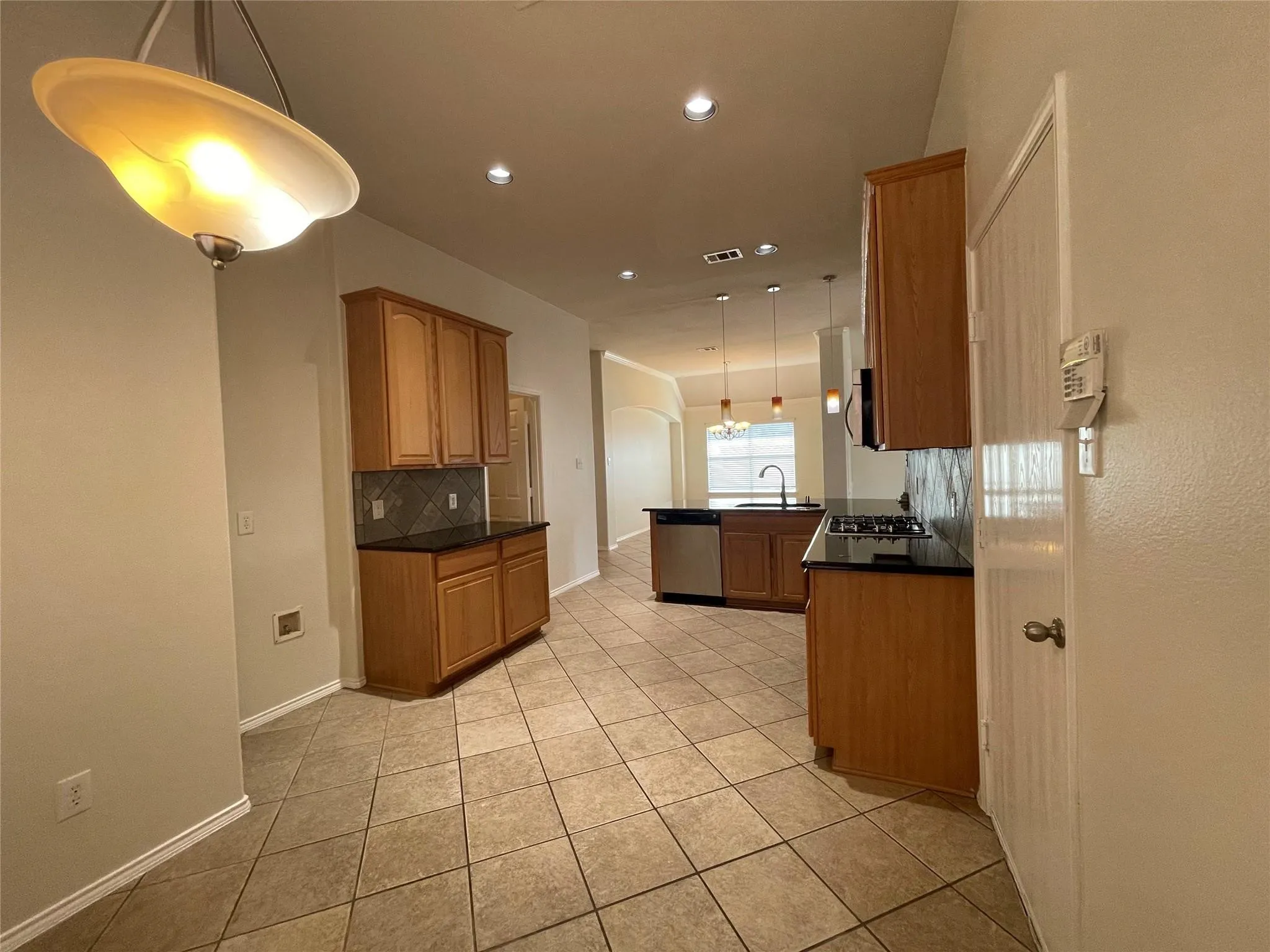 Single Family Residence For Rent in Collin County , 11920 Brownwood Drive, Frisco, Texas 75035, 3 Bedroom, 2 Bathroom, 2 Garage spaces, 1,895 Sqft, built in 2006, mls#21310064, Real Estate Agent in Frisco, Homes For Rent in Collin county, Homes For Rent in Frisco, Realtor in Frisco Texas, Real Estate Brokerage Independent Realty Texas, Luminita Cordes Realtor