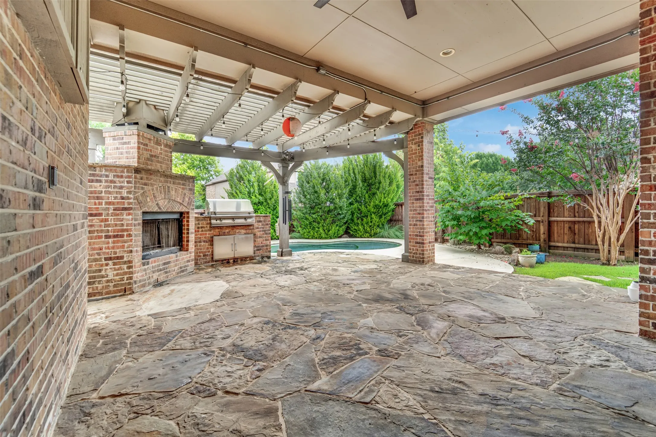 Single Family Residence For Sale in Collin County , 902 Greystone Drive, Allen, Texas 75013, 4 Bedroom, 4 Bathroom, 3 Garage spaces, 3,582 Sqft, built in 2008, mls#21312506, Real Estate Agent in Allen, Homes For Sale in Collin county, Homes For Sale in Allen, Realtor in Allen Texas, Real Estate Brokerage Independent Realty Texas, Luminita Cordes Realtor