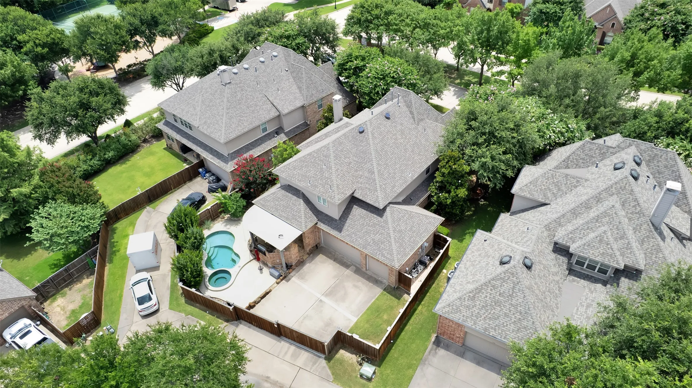 Single Family Residence For Sale in Collin County , 902 Greystone Drive, Allen, Texas 75013, 4 Bedroom, 4 Bathroom, 3 Garage spaces, 3,582 Sqft, built in 2008, mls#21312506, Real Estate Agent in Allen, Homes For Sale in Collin county, Homes For Sale in Allen, Realtor in Allen Texas, Real Estate Brokerage Independent Realty Texas, Luminita Cordes Realtor
