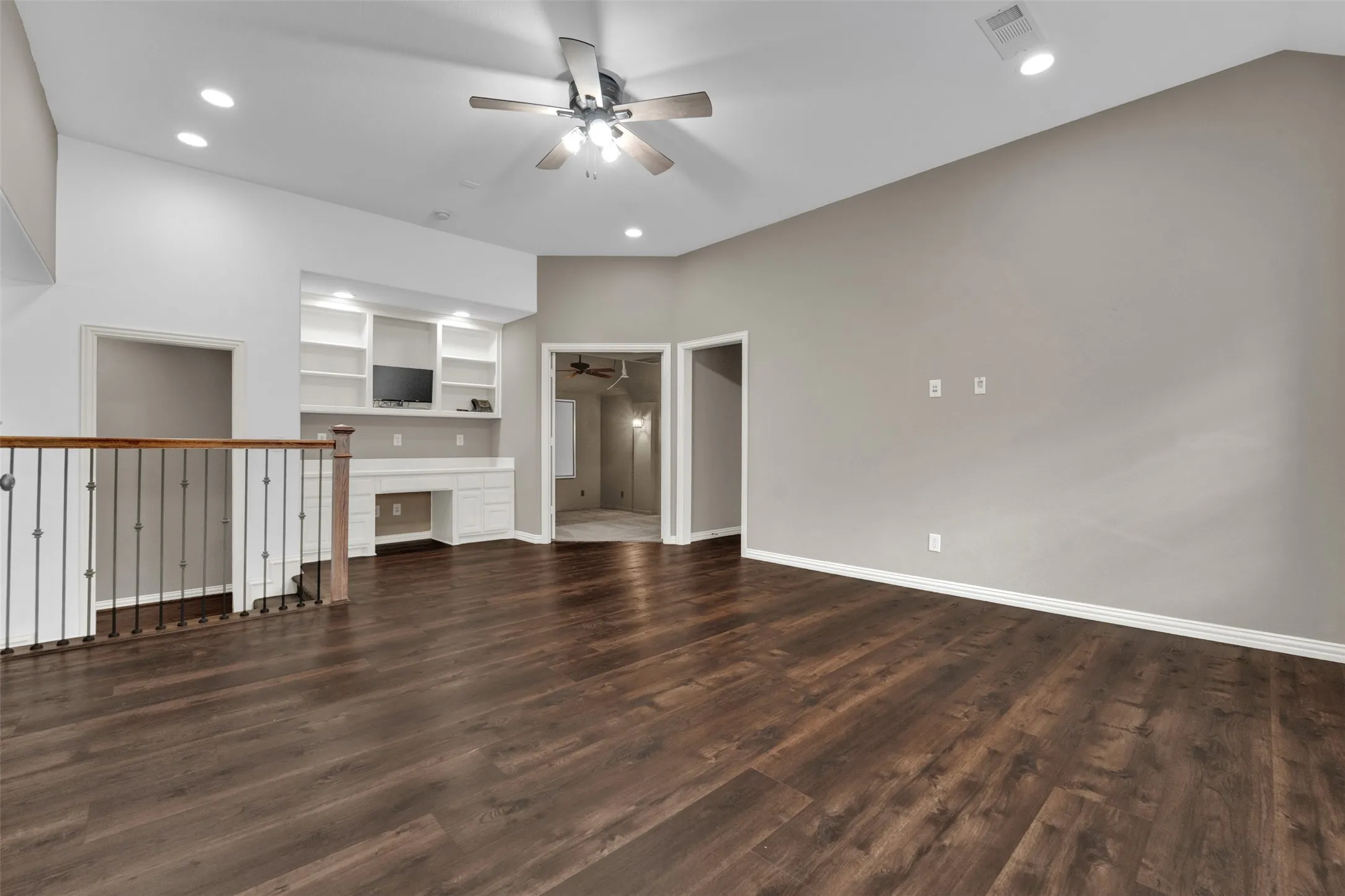 Single Family Residence For Sale in Collin County , 902 Greystone Drive, Allen, Texas 75013, 4 Bedroom, 4 Bathroom, 3 Garage spaces, 3,582 Sqft, built in 2008, mls#21312506, Real Estate Agent in Allen, Homes For Sale in Collin county, Homes For Sale in Allen, Realtor in Allen Texas, Real Estate Brokerage Independent Realty Texas, Luminita Cordes Realtor