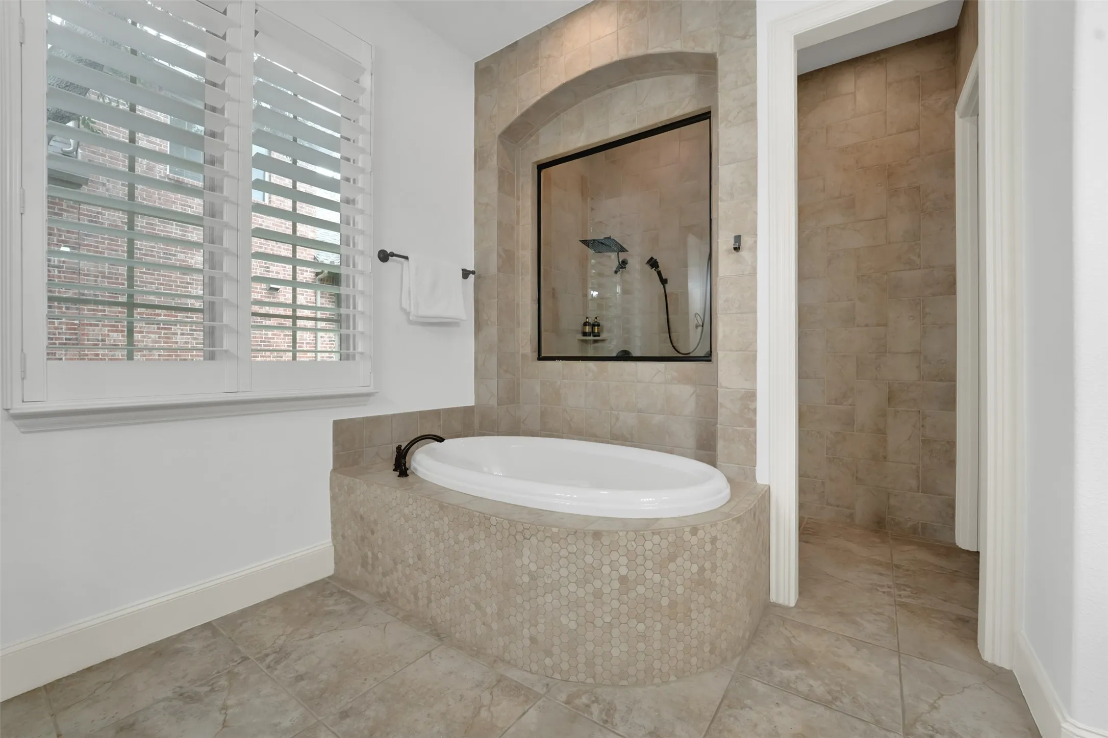 Single Family Residence For Sale in Collin County , 902 Greystone Drive, Allen, Texas 75013, 4 Bedroom, 4 Bathroom, 3 Garage spaces, 3,582 Sqft, built in 2008, mls#21312506, Real Estate Agent in Allen, Homes For Sale in Collin county, Homes For Sale in Allen, Realtor in Allen Texas, Real Estate Brokerage Independent Realty Texas, Luminita Cordes Realtor