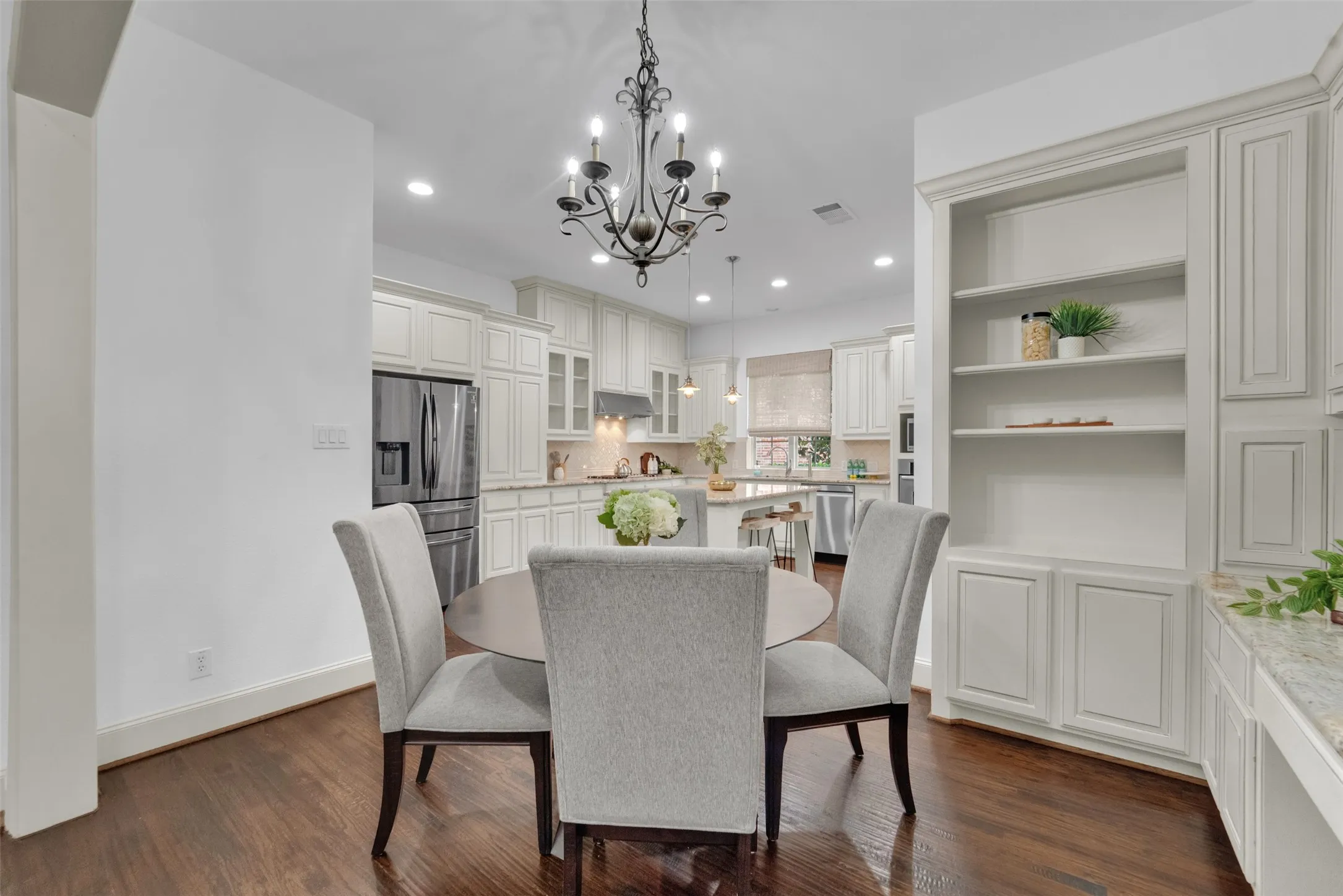 Single Family Residence For Sale in Collin County , 902 Greystone Drive, Allen, Texas 75013, 4 Bedroom, 4 Bathroom, 3 Garage spaces, 3,582 Sqft, built in 2008, mls#21312506, Real Estate Agent in Allen, Homes For Sale in Collin county, Homes For Sale in Allen, Realtor in Allen Texas, Real Estate Brokerage Independent Realty Texas, Luminita Cordes Realtor