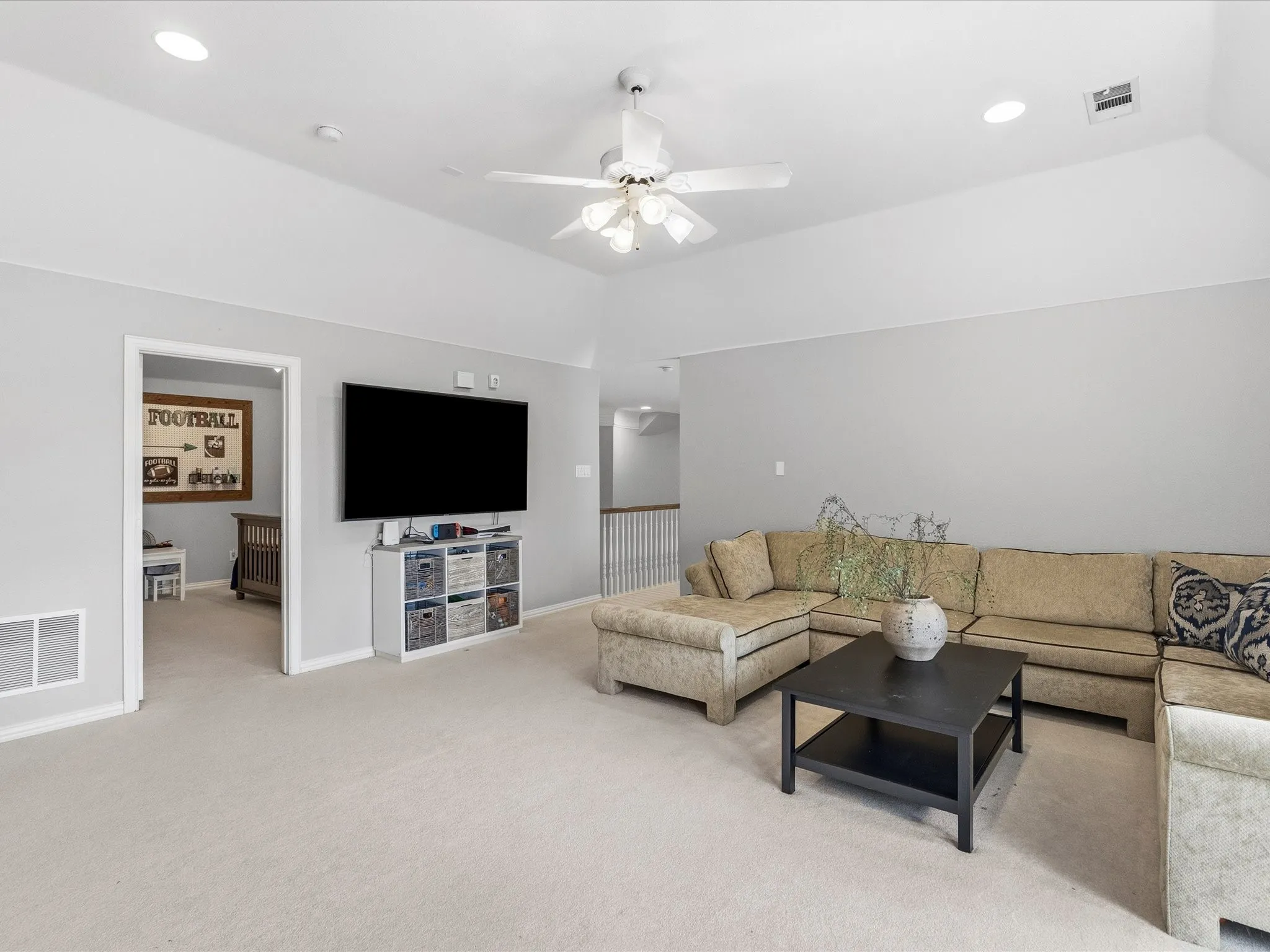 Single Family Residence For Sale in Denton County , 5213 Balmoral Lane, Flower Mound, Texas 75028, 4 Bedroom, 4 Bathroom, 3 Garage spaces, 4,192 Sqft, built in 1999, mls#21311151, Real Estate Agent in Flower Mound, Homes For Sale in Denton county, Homes For Sale in Flower Mound, Realtor in Flower Mound Texas, Real Estate Brokerage Independent Realty Texas, Luminita Cordes Realtor