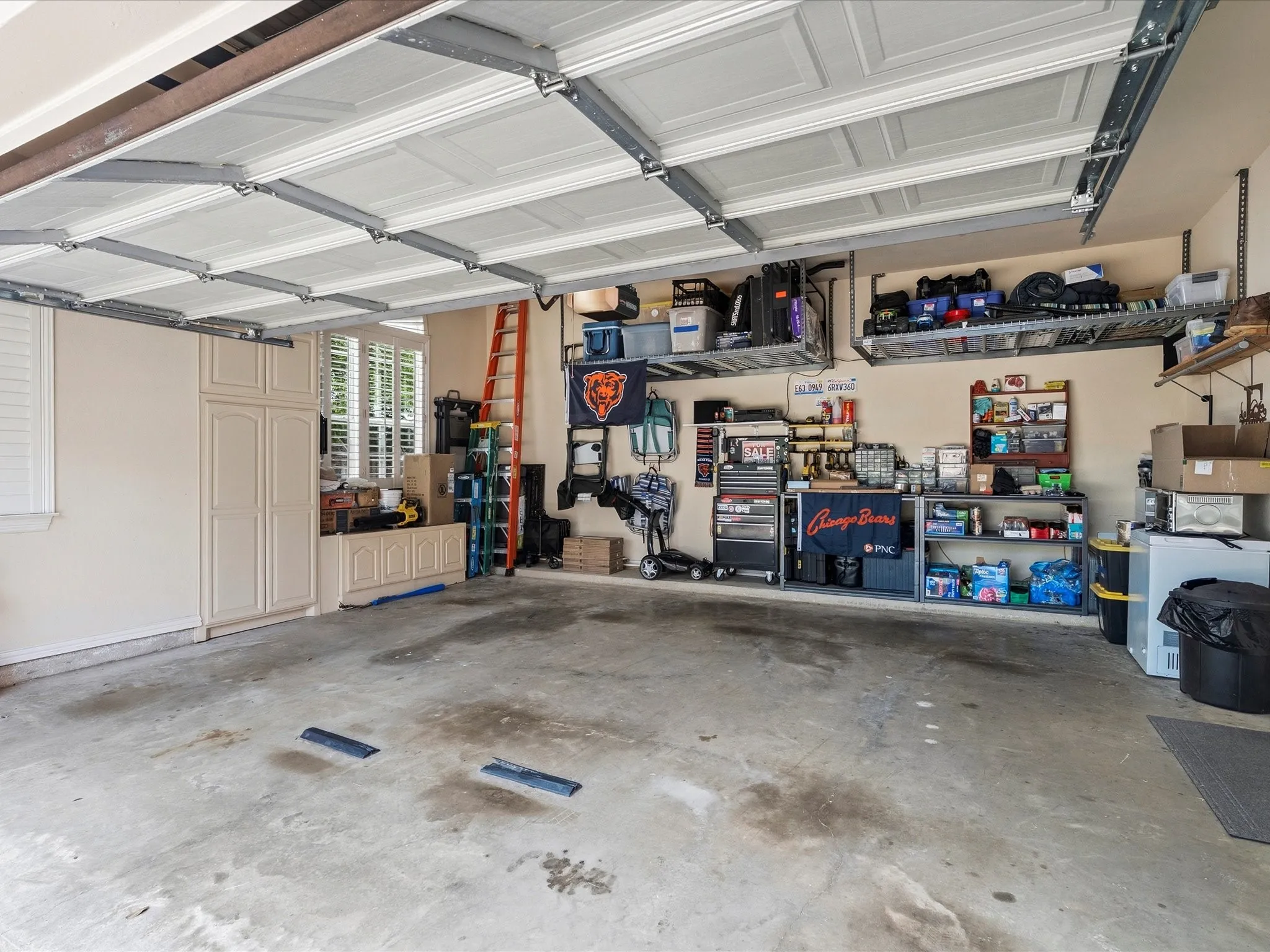 Single Family Residence For Sale in Denton County , 5213 Balmoral Lane, Flower Mound, Texas 75028, 4 Bedroom, 4 Bathroom, 3 Garage spaces, 4,192 Sqft, built in 1999, mls#21311151, Real Estate Agent in Flower Mound, Homes For Sale in Denton county, Homes For Sale in Flower Mound, Realtor in Flower Mound Texas, Real Estate Brokerage Independent Realty Texas, Luminita Cordes Realtor