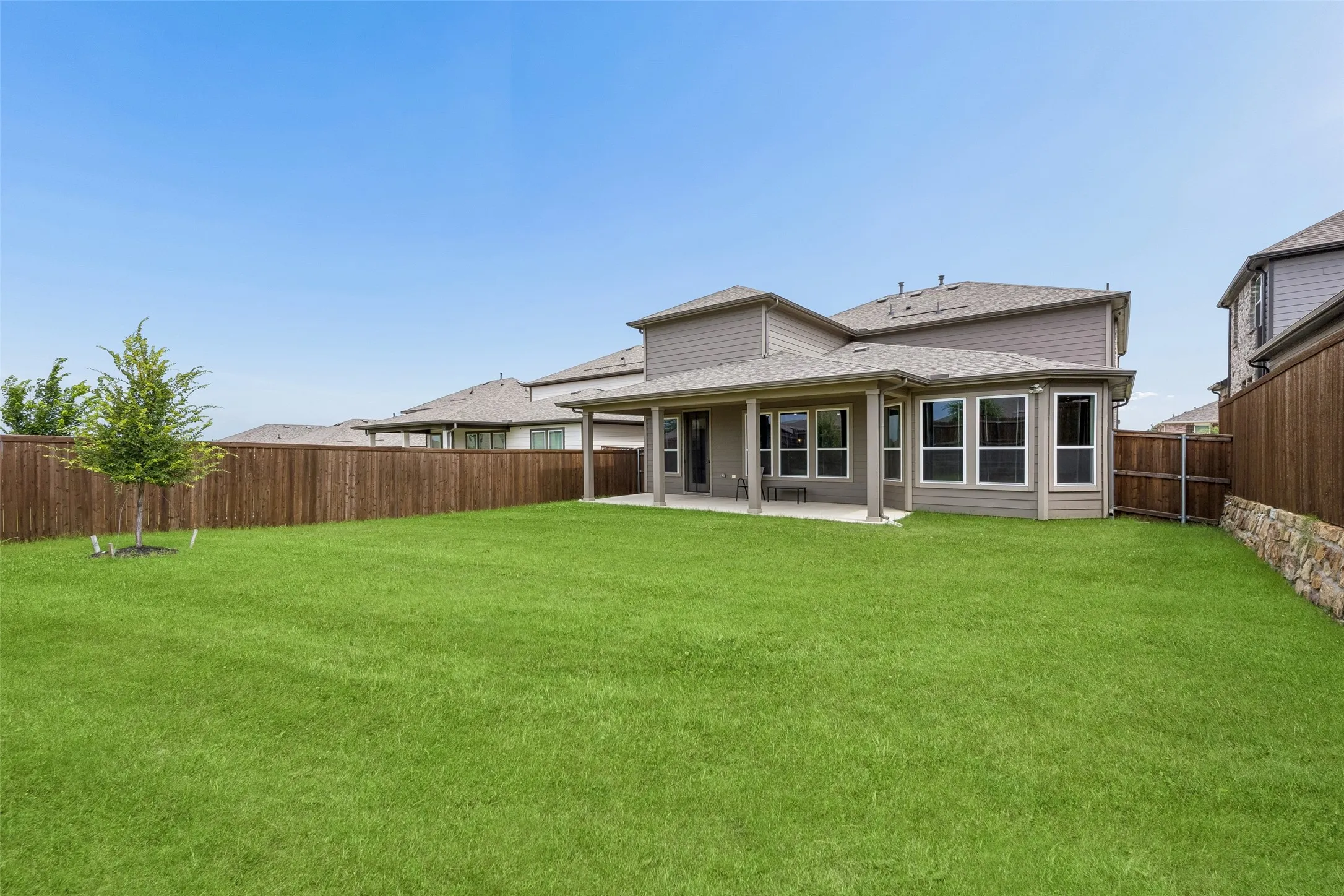 Single Family Residence For Sale in Denton County , 944 Adair Drive, Aubrey, Texas 76227, 4 Bedrooms, 4 Bathrooms, 2 Garage spaces, 3,378 Sqft, built in 2023, Price $490,000, mls#21308763, Real Estate Agent in Aubrey, Homes For Sale in Denton county, Homes For Sale in Aubrey, Realtor in Aubrey Texas, Real Estate Brokerage Independent Realty Texas, Luminita Cordes Realtor
