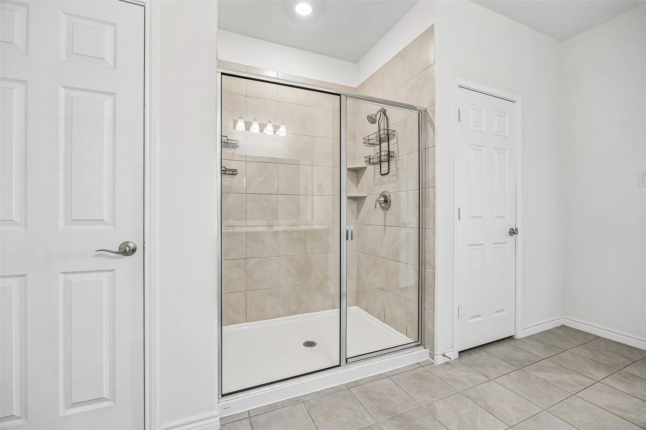 Single Family Residence For Sale in Denton County , 944 Adair Drive, Aubrey, Texas 76227, 4 Bedrooms, 4 Bathrooms, 2 Garage spaces, 3,378 Sqft, built in 2023, Price $490,000, mls#21308763, Real Estate Agent in Aubrey, Homes For Sale in Denton county, Homes For Sale in Aubrey, Realtor in Aubrey Texas, Real Estate Brokerage Independent Realty Texas, Luminita Cordes Realtor