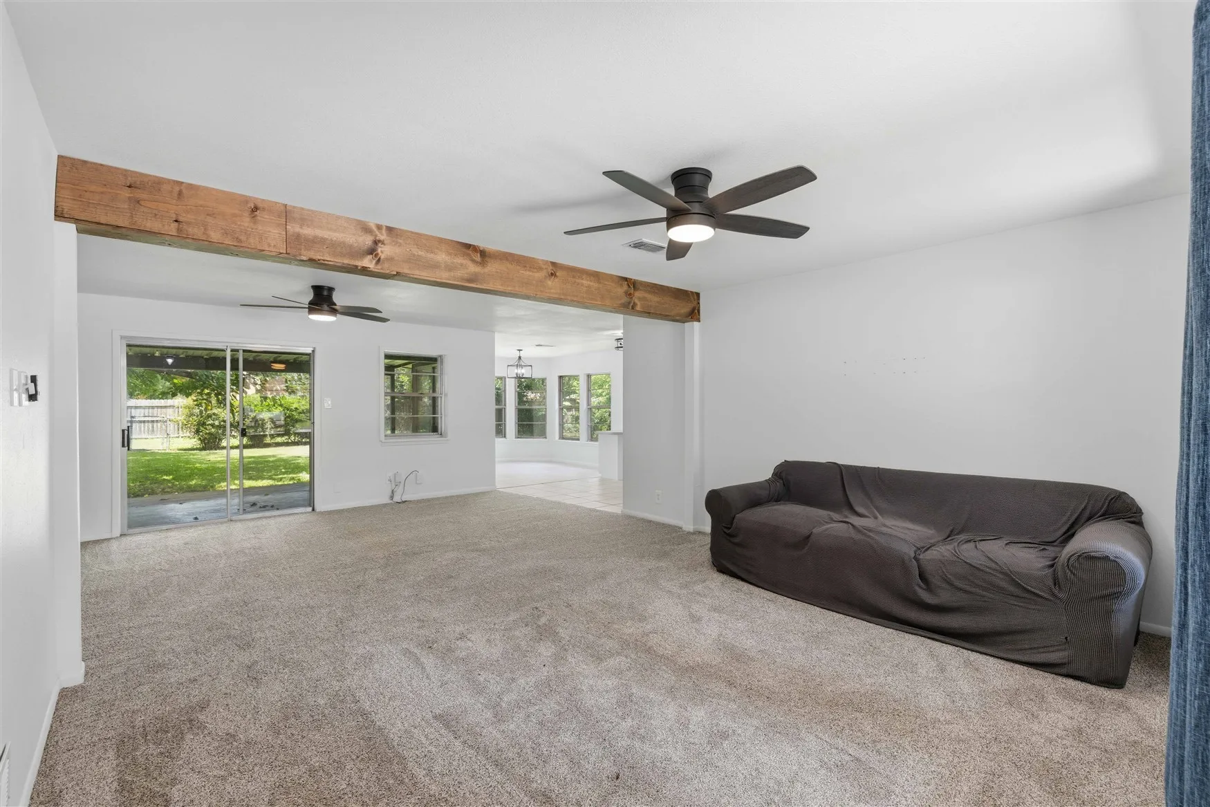 Single Family Residence For Sale in Brown County , 2403 Monticello Street, Brownwood, Texas 76801, 3 Bedroom, 2 Bathroom, 2 Garage spaces, 1,485 Sqft, built in 1972, mls#21312566, Real Estate Agent in Brownwood, Homes For Sale in Brown county, Homes For Sale in Brownwood, Realtor in Brownwood Texas, Real Estate Brokerage Independent Realty Texas, Luminita Cordes Realtor