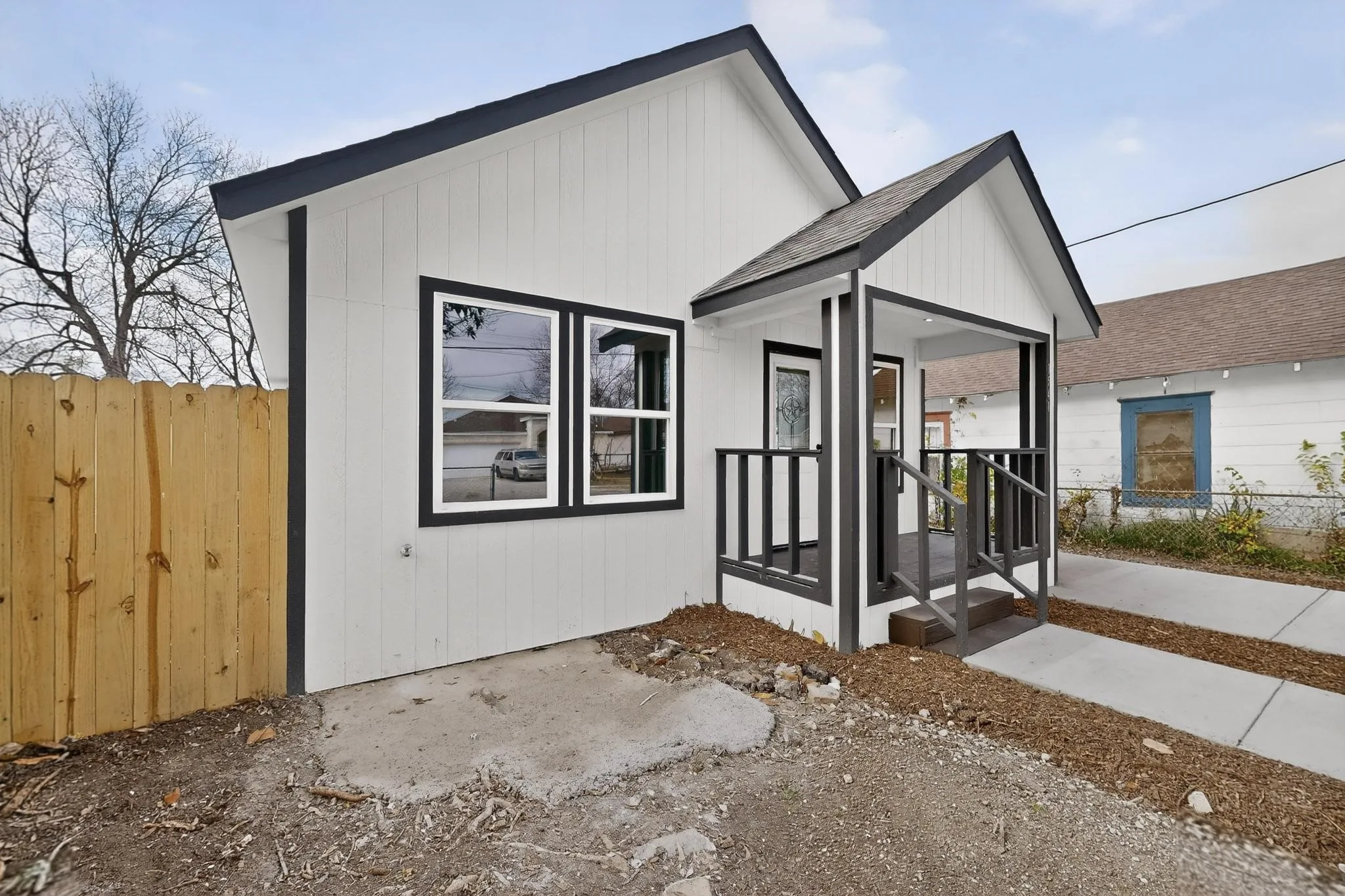Single Family Residence For Sale in Dallas County , 1541 Caldwell Street, Dallas, Texas 75223, 4 Bedroom, 2 Bathroom, Garage spaces, 1,303 Sqft, built in 2025, mls#21312608, Real Estate Agent in Dallas, Homes For Sale in Dallas county, Homes For Sale in Dallas, Realtor in Dallas Texas, Real Estate Brokerage Independent Realty Texas, Luminita Cordes Realtor