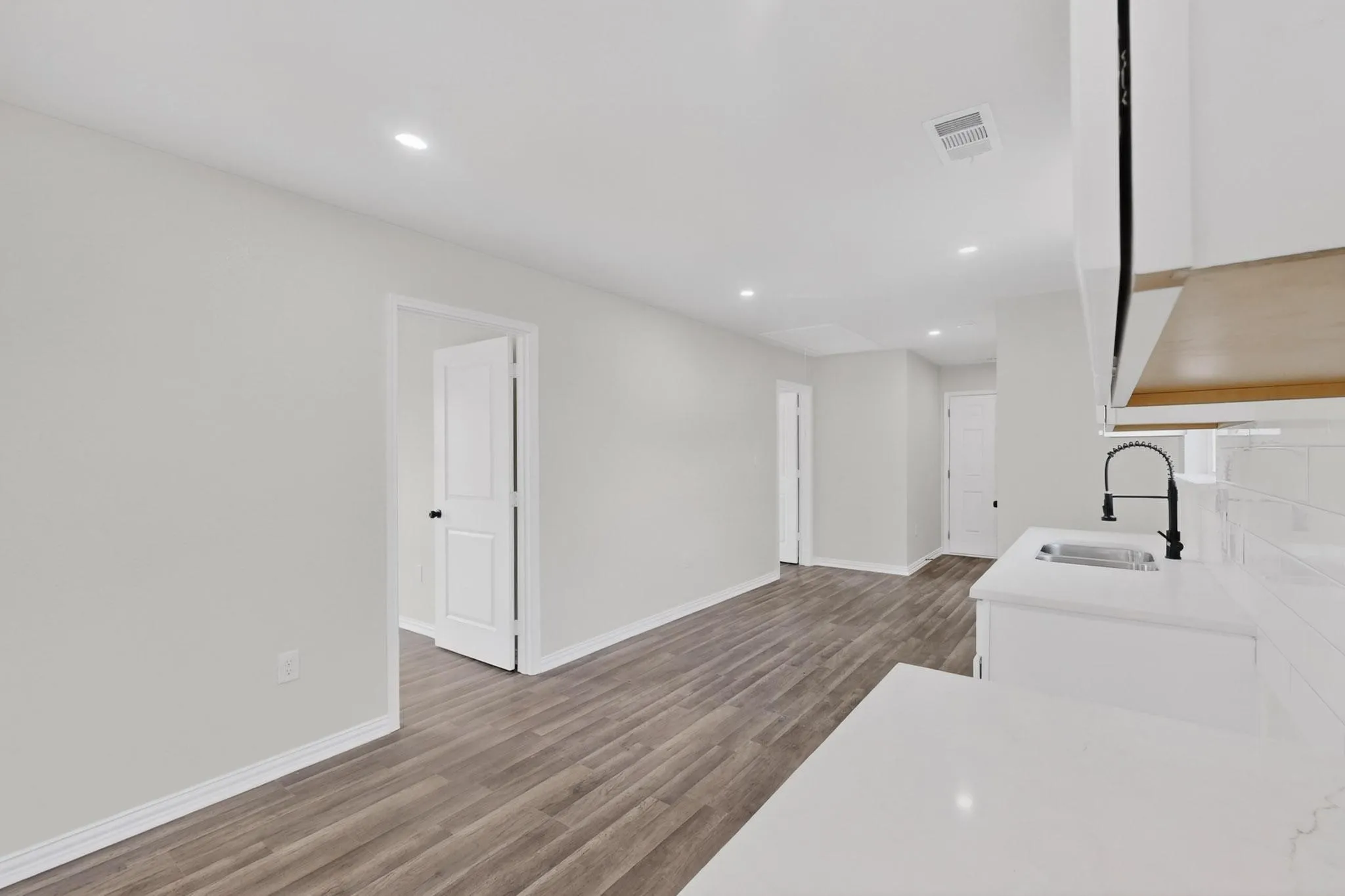 Single Family Residence For Sale in Dallas County , 1541 Caldwell Street, Dallas, Texas 75223, 4 Bedroom, 2 Bathroom, Garage spaces, 1,303 Sqft, built in 2025, mls#21312608, Real Estate Agent in Dallas, Homes For Sale in Dallas county, Homes For Sale in Dallas, Realtor in Dallas Texas, Real Estate Brokerage Independent Realty Texas, Luminita Cordes Realtor