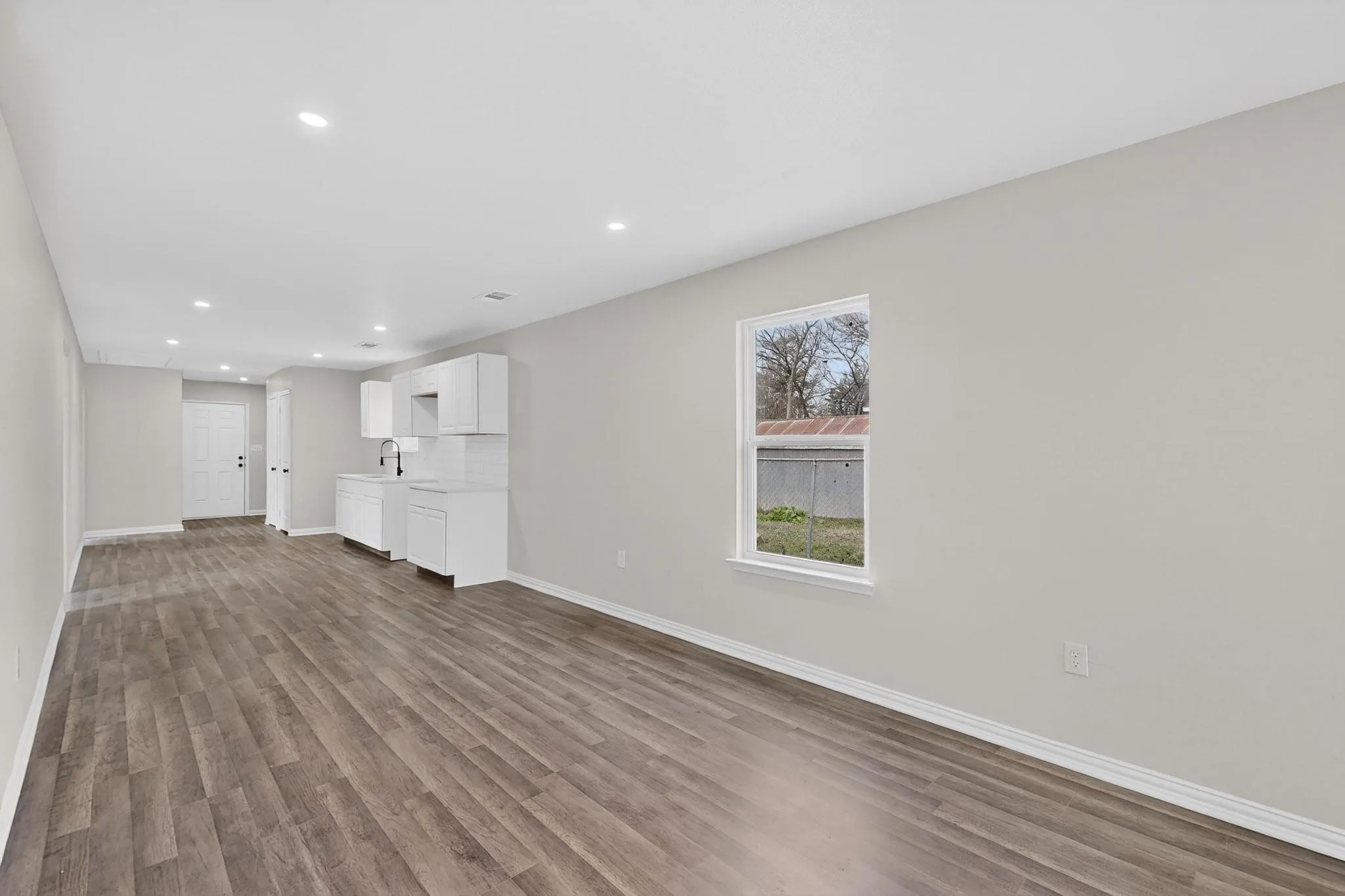 Single Family Residence For Sale in Dallas County , 1541 Caldwell Street, Dallas, Texas 75223, 4 Bedroom, 2 Bathroom, Garage spaces, 1,303 Sqft, built in 2025, mls#21312608, Real Estate Agent in Dallas, Homes For Sale in Dallas county, Homes For Sale in Dallas, Realtor in Dallas Texas, Real Estate Brokerage Independent Realty Texas, Luminita Cordes Realtor