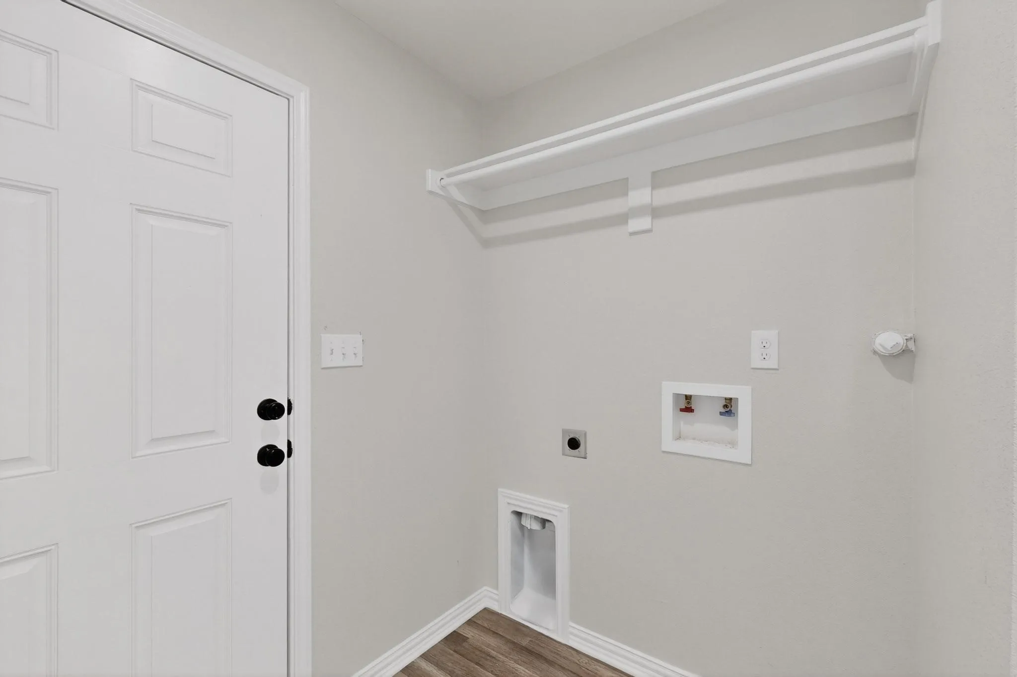Single Family Residence For Sale in Dallas County , 1541 Caldwell Street, Dallas, Texas 75223, 4 Bedroom, 2 Bathroom, Garage spaces, 1,303 Sqft, built in 2025, mls#21312608, Real Estate Agent in Dallas, Homes For Sale in Dallas county, Homes For Sale in Dallas, Realtor in Dallas Texas, Real Estate Brokerage Independent Realty Texas, Luminita Cordes Realtor