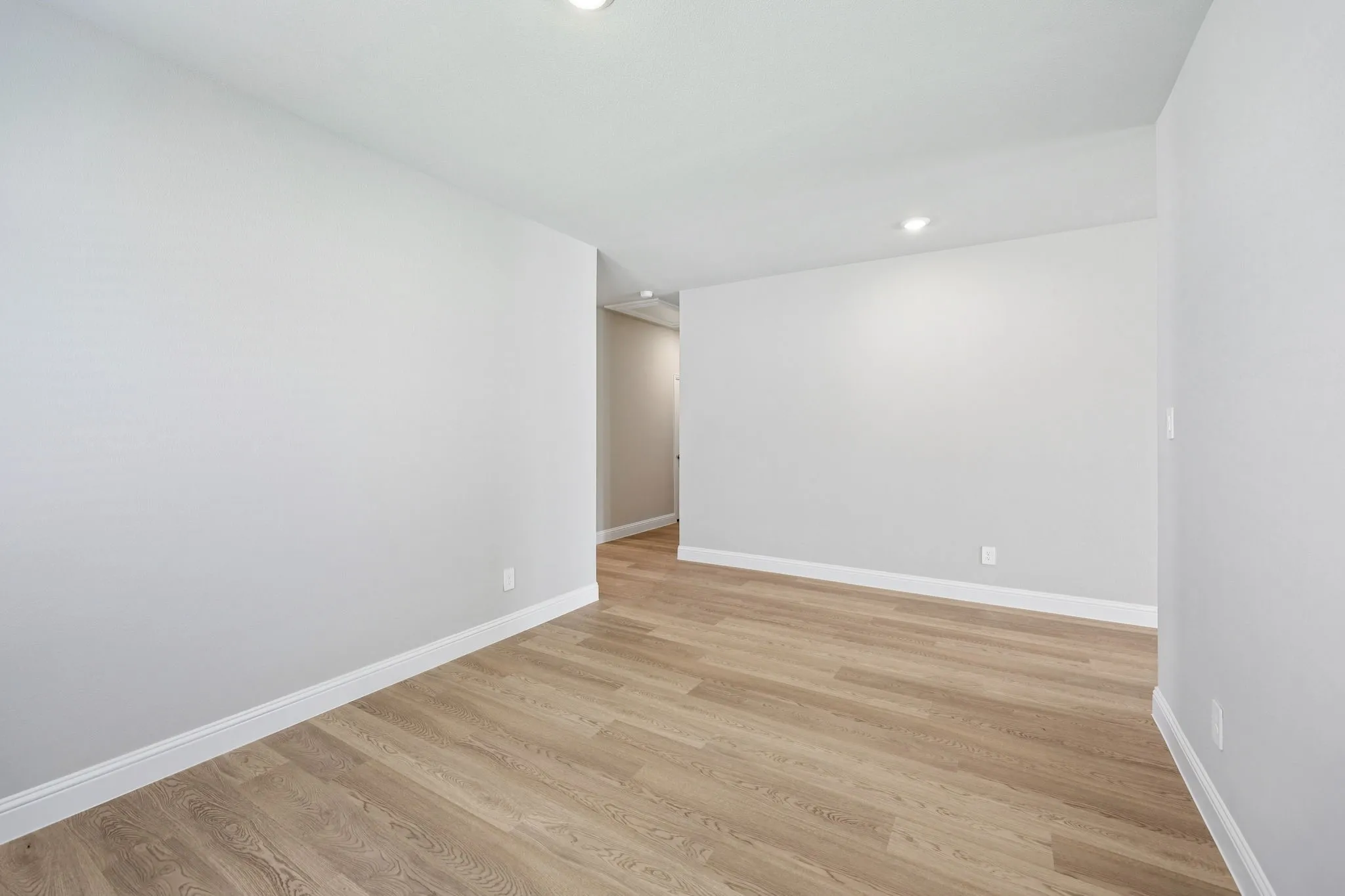 Photo is not of the actual home, but is an inspirational photo of builder’s model home and may depict options, furnishings, and/or decorator features that are not included.