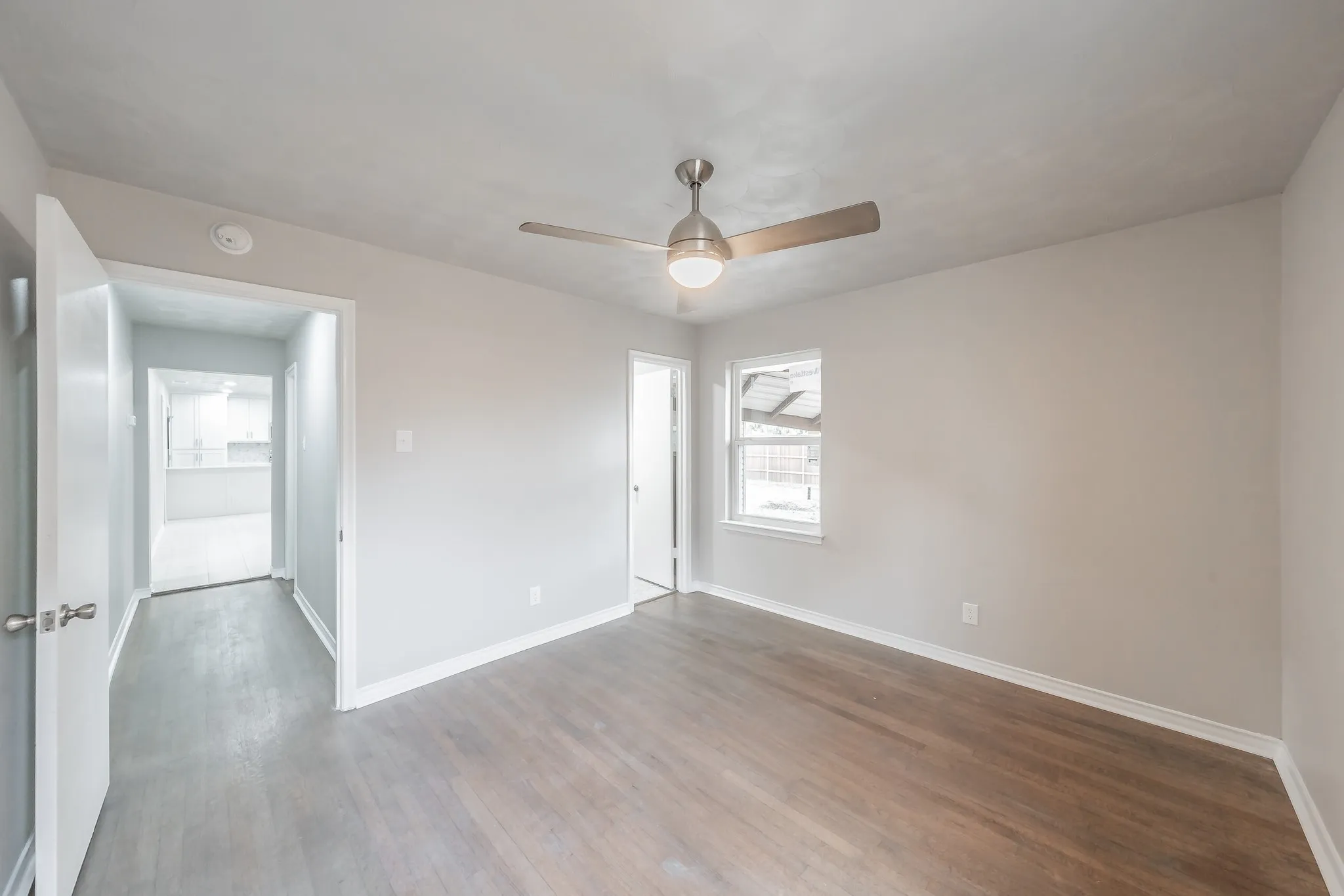 Single Family Residence For Sale in Dallas County , 4518 Live Oak Drive, Mesquite, Texas 75150, 3 Bedroom, 2 Bathroom, 2 Garage spaces, 1,732 Sqft, built in 1961, mls#21312504, Real Estate Agent in Mesquite, Homes For Sale in Dallas county, Homes For Sale in Mesquite, Realtor in Mesquite Texas, Real Estate Brokerage Independent Realty Texas, Luminita Cordes Realtor