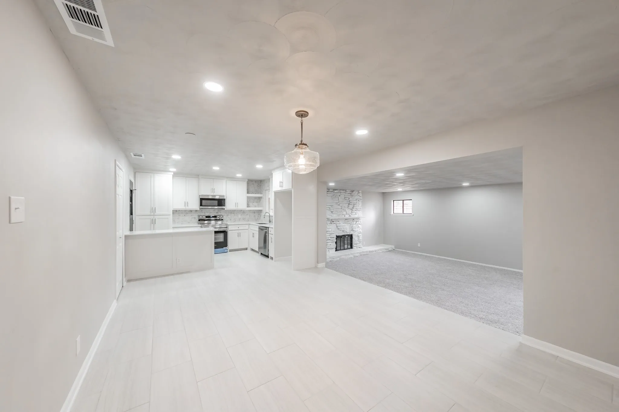 Single Family Residence For Sale in Dallas County , 4518 Live Oak Drive, Mesquite, Texas 75150, 3 Bedroom, 2 Bathroom, 2 Garage spaces, 1,732 Sqft, built in 1961, mls#21312504, Real Estate Agent in Mesquite, Homes For Sale in Dallas county, Homes For Sale in Mesquite, Realtor in Mesquite Texas, Real Estate Brokerage Independent Realty Texas, Luminita Cordes Realtor