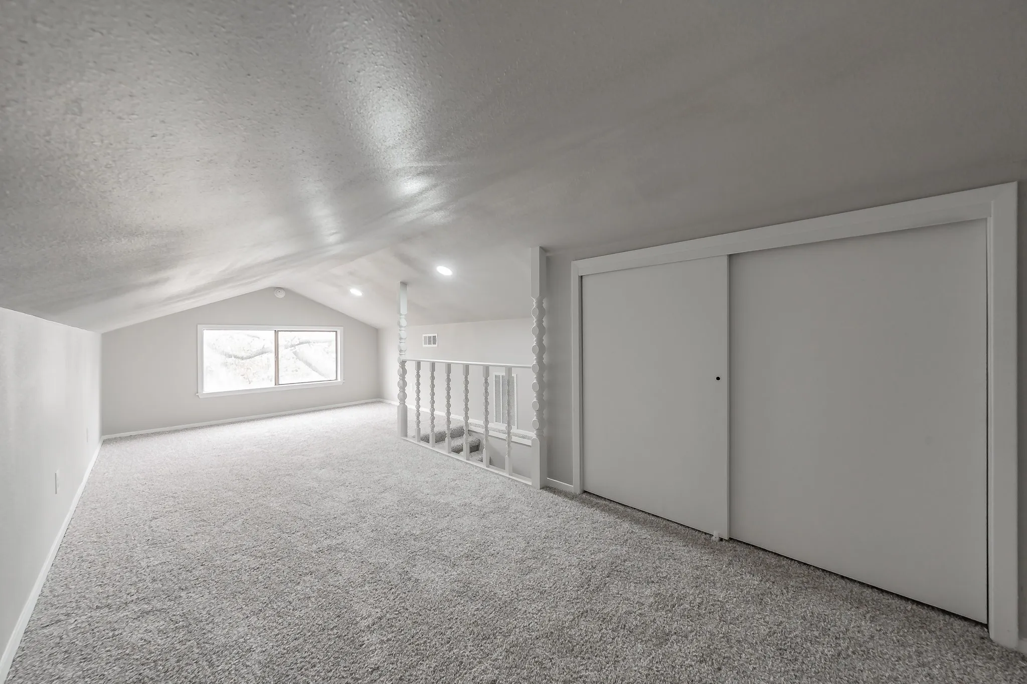 Single Family Residence For Sale in Dallas County , 4518 Live Oak Drive, Mesquite, Texas 75150, 3 Bedroom, 2 Bathroom, 2 Garage spaces, 1,732 Sqft, built in 1961, mls#21312504, Real Estate Agent in Mesquite, Homes For Sale in Dallas county, Homes For Sale in Mesquite, Realtor in Mesquite Texas, Real Estate Brokerage Independent Realty Texas, Luminita Cordes Realtor