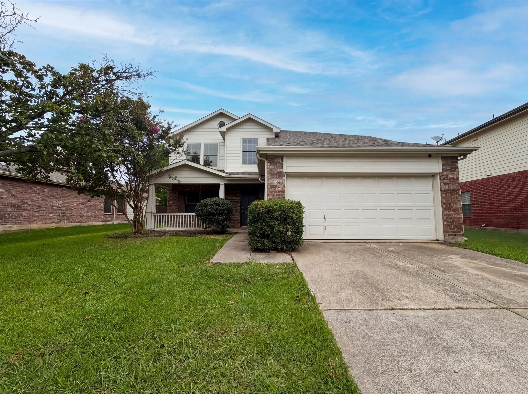 Single Family Residence For Sale in Collin County , 2014 Tanur Cascade Drive, Anna, Texas 75409, 4 Bedroom, 3 Bathroom, 2 Garage spaces, 2,709 Sqft, built in 2003, mls#21312646, Real Estate Agent in Anna, Homes For Sale in Collin county, Homes For Sale in Anna, Realtor in Anna Texas, Real Estate Brokerage Independent Realty Texas, Luminita Cordes Realtor