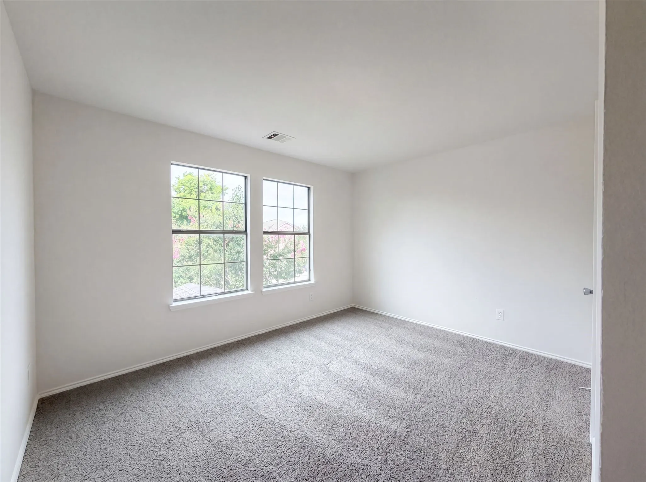 Single Family Residence For Sale in Collin County , 2014 Tanur Cascade Drive, Anna, Texas 75409, 4 Bedroom, 3 Bathroom, 2 Garage spaces, 2,709 Sqft, built in 2003, mls#21312646, Real Estate Agent in Anna, Homes For Sale in Collin county, Homes For Sale in Anna, Realtor in Anna Texas, Real Estate Brokerage Independent Realty Texas, Luminita Cordes Realtor