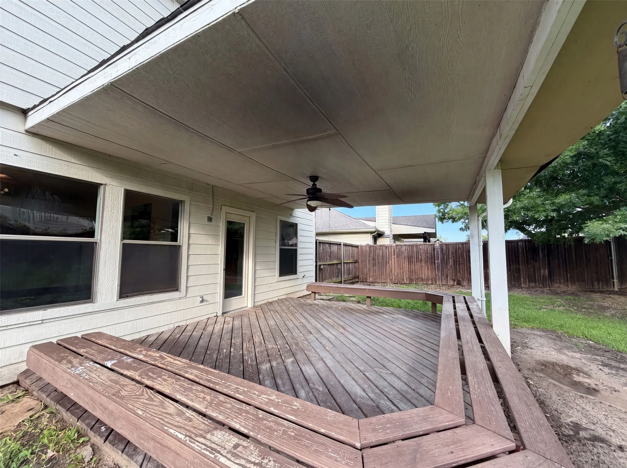 Single Family Residence For Sale in Collin County , 2014 Tanur Cascade Drive, Anna, Texas 75409, 4 Bedroom, 3 Bathroom, 2 Garage spaces, 2,709 Sqft, built in 2003, mls#21312646, Real Estate Agent in Anna, Homes For Sale in Collin county, Homes For Sale in Anna, Realtor in Anna Texas, Real Estate Brokerage Independent Realty Texas, Luminita Cordes Realtor