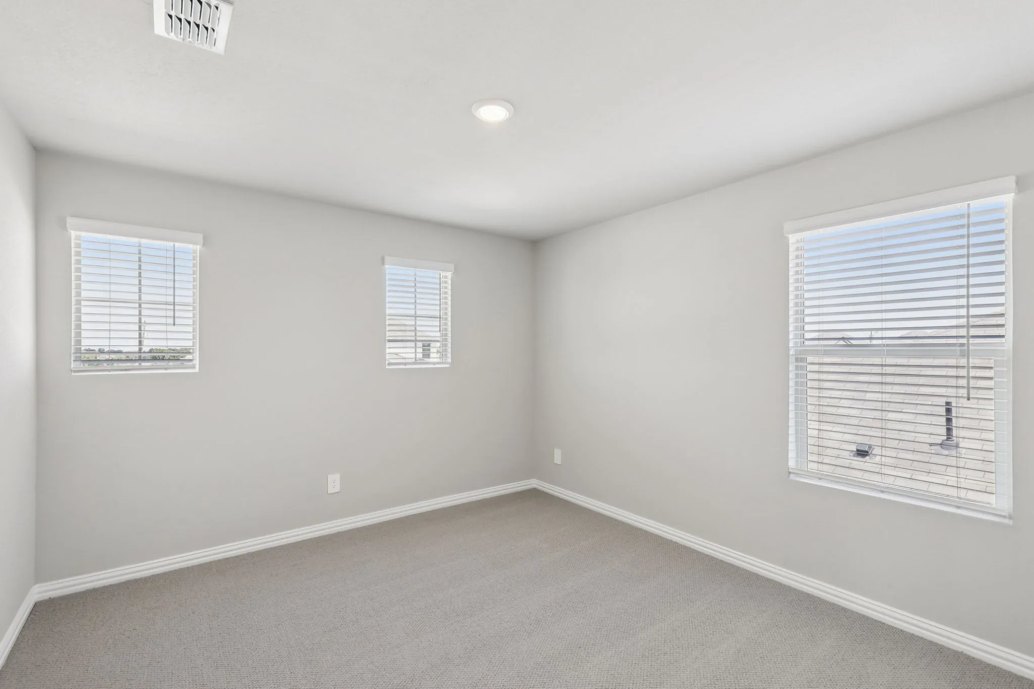 Photo is not of the actual home, but is an inspirational photo of builder’s model home and may depict options, furnishings, and/or decorator features that are not included.