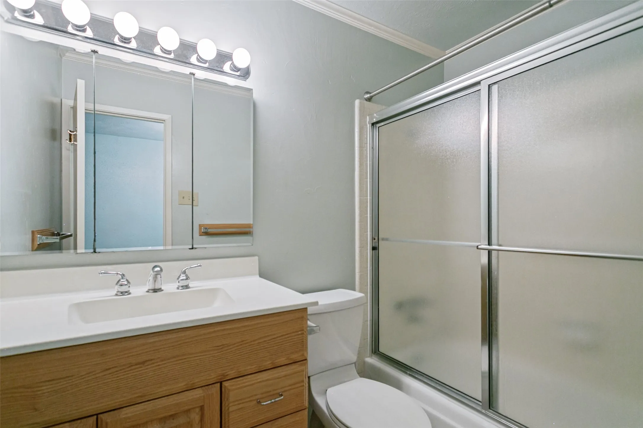 Single Family Residence For Sale in Collin County , 1401 Windy Meadow Drive, Plano, Texas 75023, 4 Bedroom, 2 Bathroom, Garage spaces, 2,550 Sqft, built in 1974, mls#21312241, Real Estate Agent in Plano, Homes For Sale in Collin county, Homes For Sale in Plano, Realtor in Plano Texas, Real Estate Brokerage Independent Realty Texas, Luminita Cordes Realtor