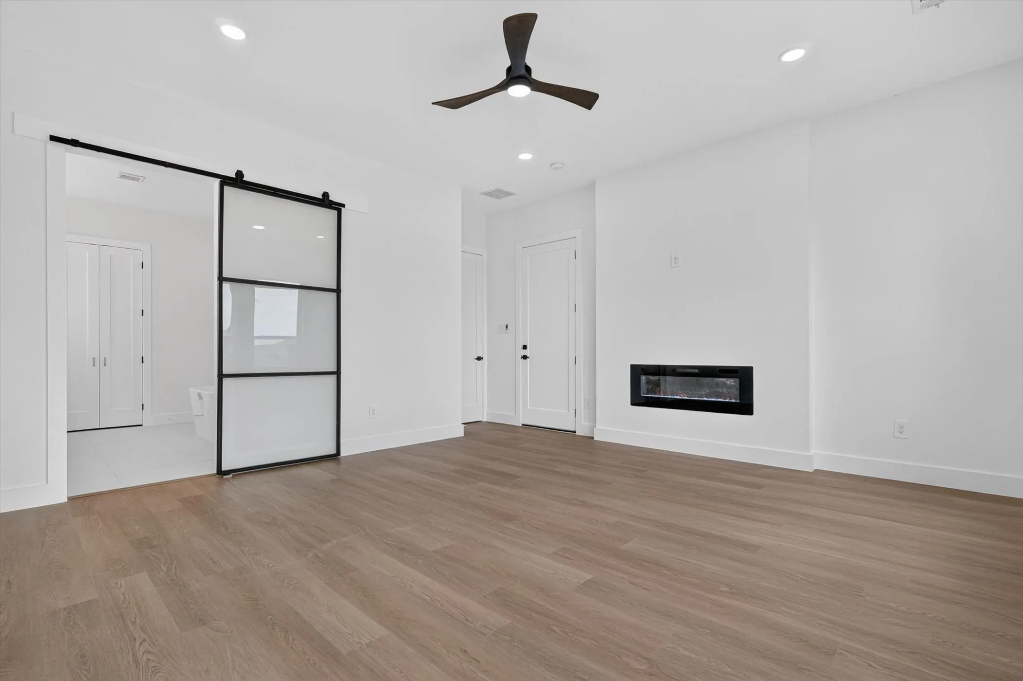 Single Family Residence For Sale in Kaufman County , 1008 Devonshire Drive N, Forney, Texas 75126, 5 Bedroom, 4 Bathroom, 2 Garage spaces, 3,272 Sqft, built in 2026, mls#21309607, Real Estate Agent in Forney, Homes For Sale in Kaufman county, Homes For Sale in Forney, Realtor in Forney Texas, Real Estate Brokerage Independent Realty Texas, Luminita Cordes Realtor