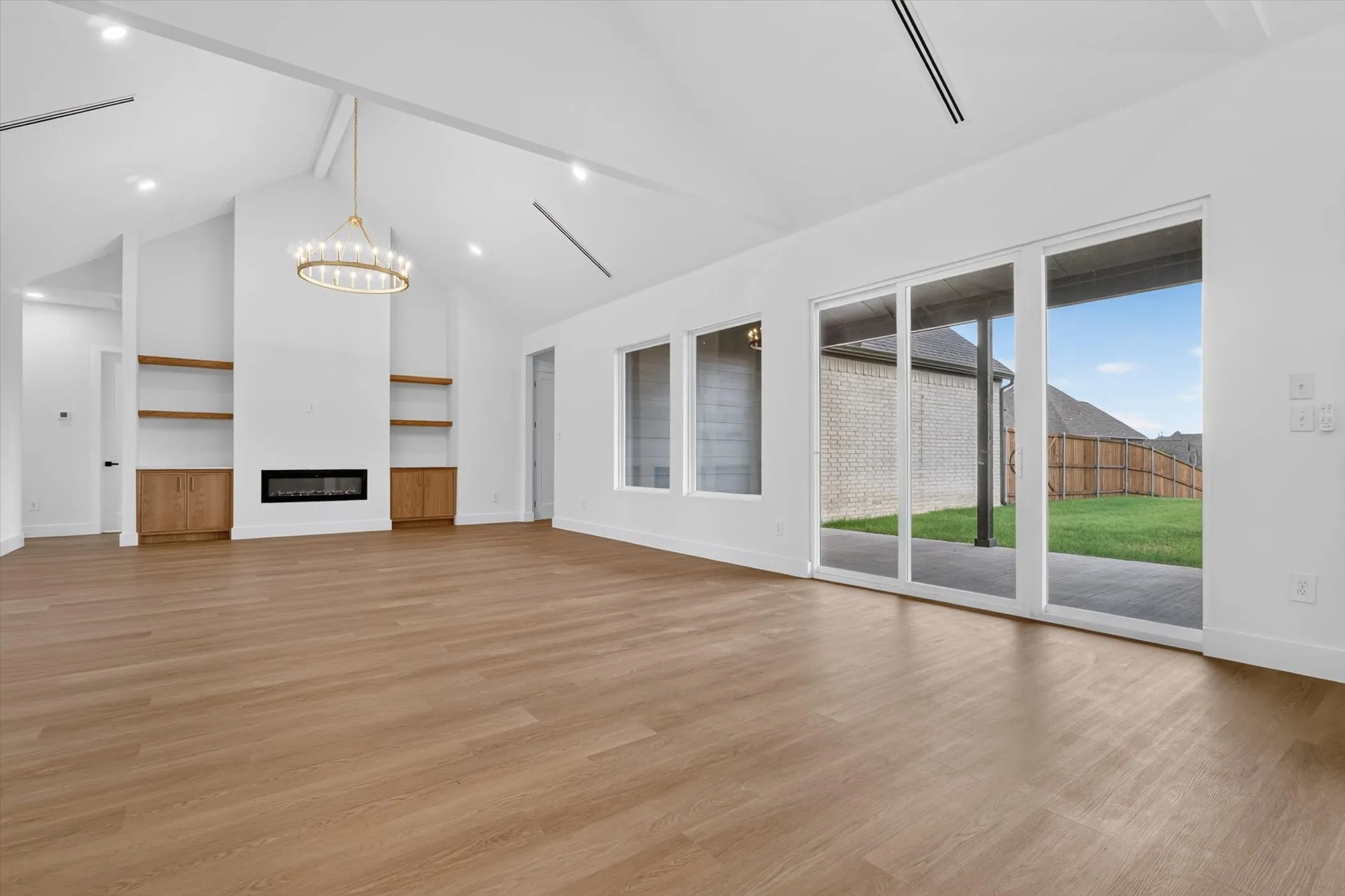 Single Family Residence For Sale in Kaufman County , 1008 Devonshire Drive N, Forney, Texas 75126, 5 Bedroom, 4 Bathroom, 2 Garage spaces, 3,272 Sqft, built in 2026, mls#21309607, Real Estate Agent in Forney, Homes For Sale in Kaufman county, Homes For Sale in Forney, Realtor in Forney Texas, Real Estate Brokerage Independent Realty Texas, Luminita Cordes Realtor
