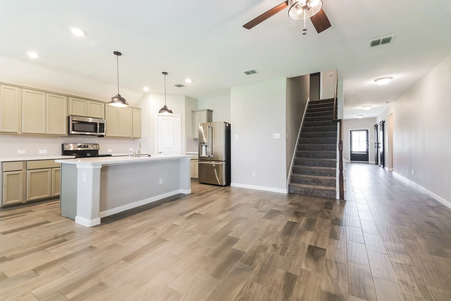 Single Family Residence For Sale in Kaufman County , 116 Caddo Lake Court, Forney, Texas 75126, 3 Bedroom, 3 Bathroom, 2 Garage spaces, 2,296 Sqft, built in 2018, mls#21311089, Real Estate Agent in Forney, Homes For Sale in Kaufman county, Homes For Sale in Forney, Realtor in Forney Texas, Real Estate Brokerage Independent Realty Texas, Luminita Cordes Realtor