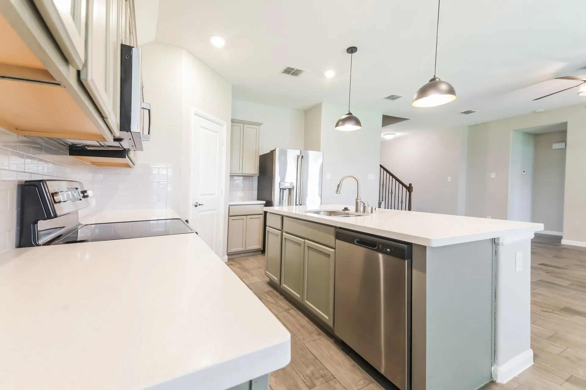 Single Family Residence For Sale in Kaufman County , 116 Caddo Lake Court, Forney, Texas 75126, 3 Bedroom, 3 Bathroom, 2 Garage spaces, 2,296 Sqft, built in 2018, mls#21311089, Real Estate Agent in Forney, Homes For Sale in Kaufman county, Homes For Sale in Forney, Realtor in Forney Texas, Real Estate Brokerage Independent Realty Texas, Luminita Cordes Realtor