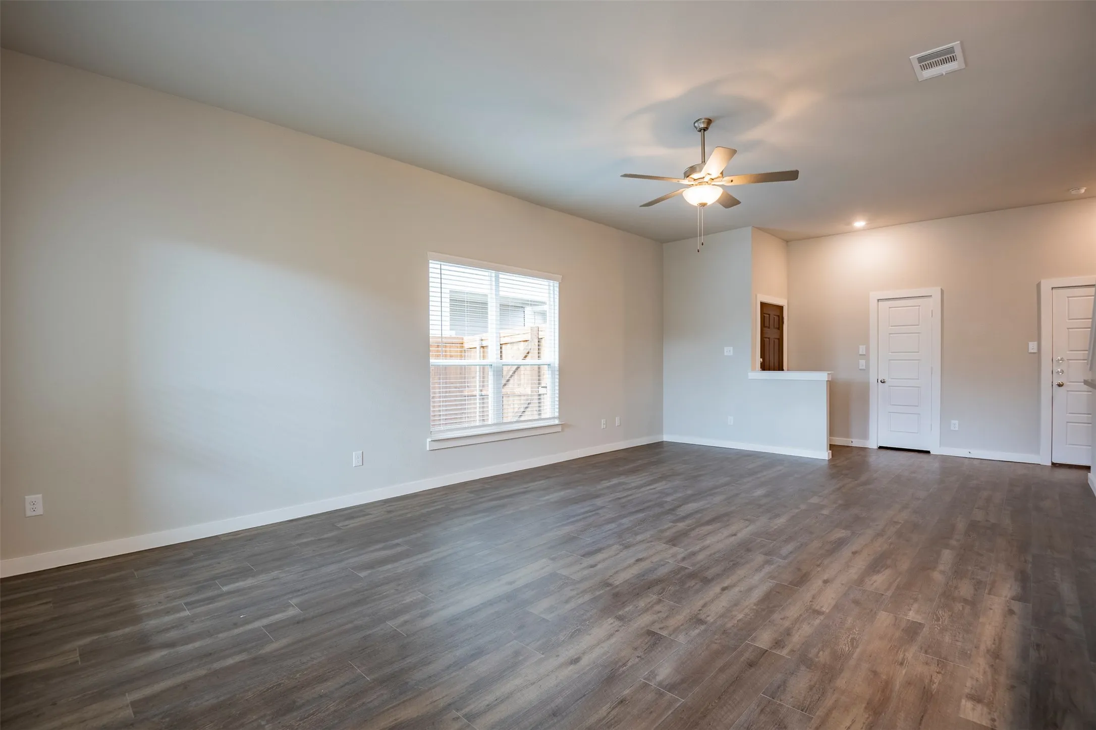 Duplex For Rent in Ellis County , 640 Wheatfield Drive, Venus, Texas 76084, 4 Bedroom, 3 Bathroom, 2 Garage spaces, 1,926 Sqft, built in 2023, mls#21312696, Real Estate Agent in Venus, Homes For Rent in Ellis county, Homes For Rent in Venus, Realtor in Venus Texas, Real Estate Brokerage Independent Realty Texas, Luminita Cordes Realtor