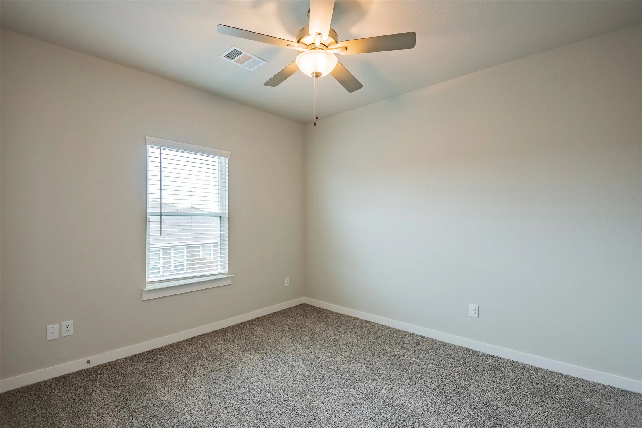 Duplex For Rent in Ellis County , 640 Wheatfield Drive, Venus, Texas 76084, 4 Bedroom, 3 Bathroom, 2 Garage spaces, 1,926 Sqft, built in 2023, mls#21312696, Real Estate Agent in Venus, Homes For Rent in Ellis county, Homes For Rent in Venus, Realtor in Venus Texas, Real Estate Brokerage Independent Realty Texas, Luminita Cordes Realtor
