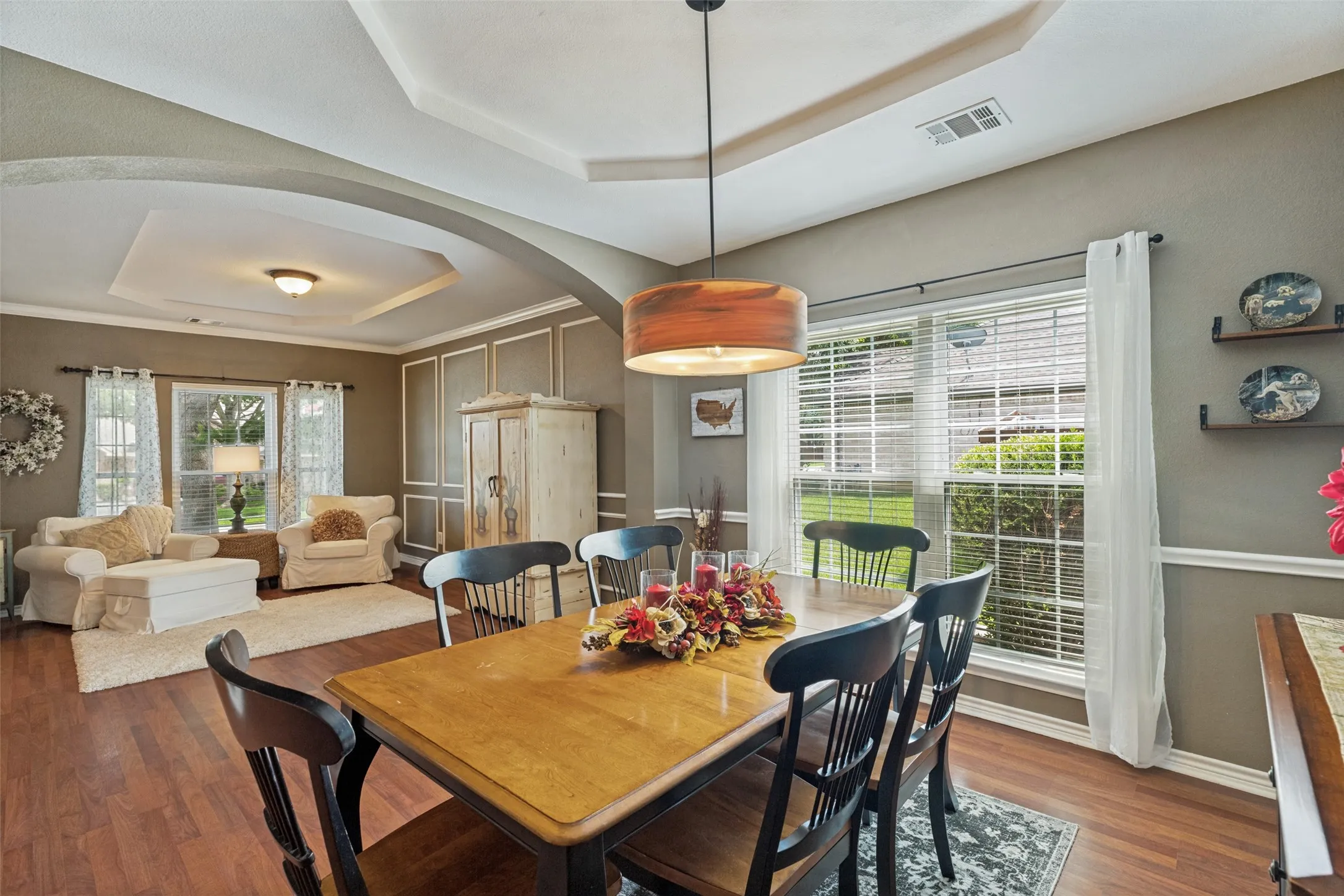Single Family Residence For Sale in Collin County , 2716 Parkside Lane, Mc Kinney, Texas 75072, 5 Bedroom, 4 Bathroom, 2 Garage spaces, 3,527 Sqft, built in 1999, mls#21312139, Real Estate Agent in Mc Kinney, Homes For Sale in Collin county, Homes For Sale in Mc Kinney, Realtor in Mc Kinney Texas, Real Estate Brokerage Independent Realty Texas, Luminita Cordes Realtor