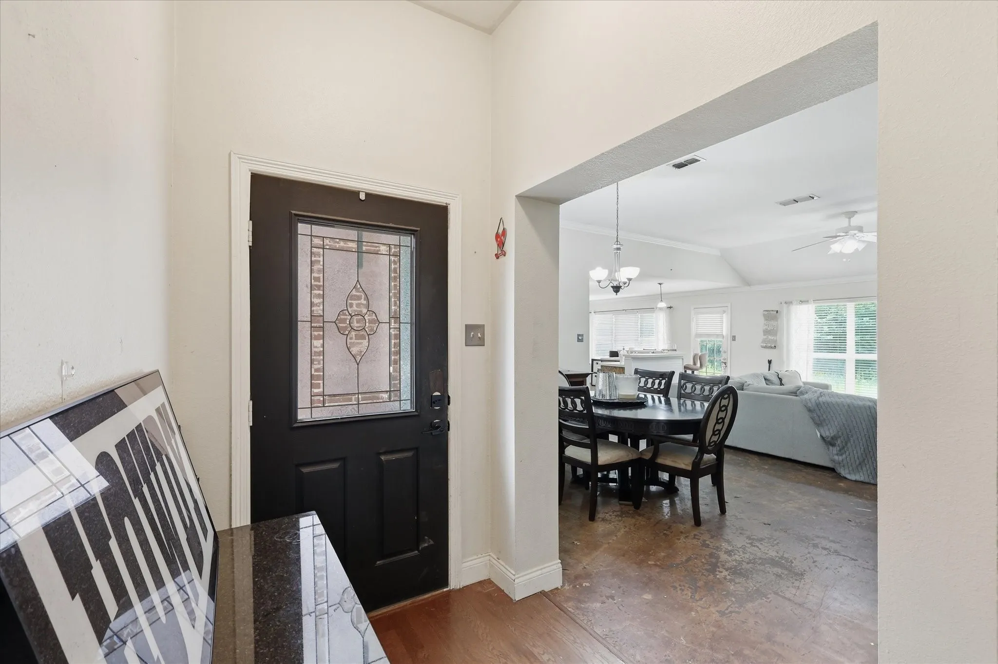 Single Family Residence For Sale in Tarrant County , 5002 Bayberry Drive, Arlington, Texas 76017, 3 Bedroom, 2 Bathroom, 2 Garage spaces, 1,775 Sqft, built in 2002, mls#21303978, Real Estate Agent in Arlington, Homes For Sale in Tarrant county, Homes For Sale in Arlington, Realtor in Arlington Texas, Real Estate Brokerage Independent Realty Texas, Luminita Cordes Realtor