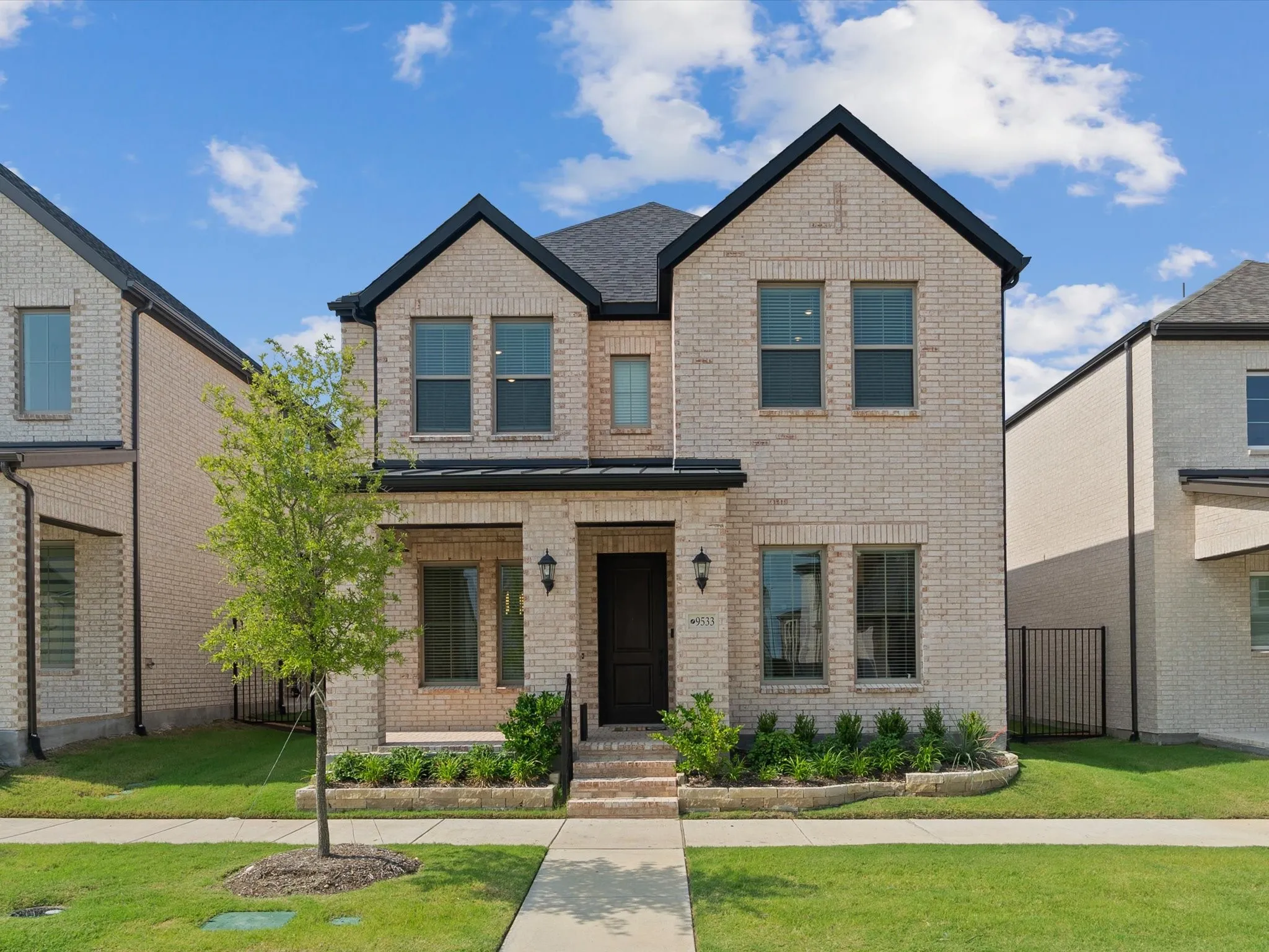 Single Family Residence For Sale in Collin County , 9533 Keep Street, Frisco, Texas 75035, 4 Bedroom, 4 Bathroom, 2 Garage spaces, 3,137 Sqft, built in 2025, mls#21311120, Real Estate Agent in Frisco, Homes For Sale in Collin county, Homes For Sale in Frisco, Realtor in Frisco Texas, Real Estate Brokerage Independent Realty Texas, Luminita Cordes Realtor