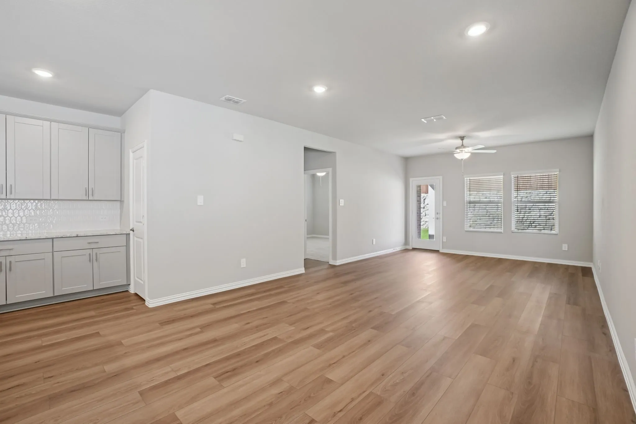 Photo is not of the actual home, but is an inspirational photo of builder’s model home and may depict options, furnishings, and/or decorator features that are not included.