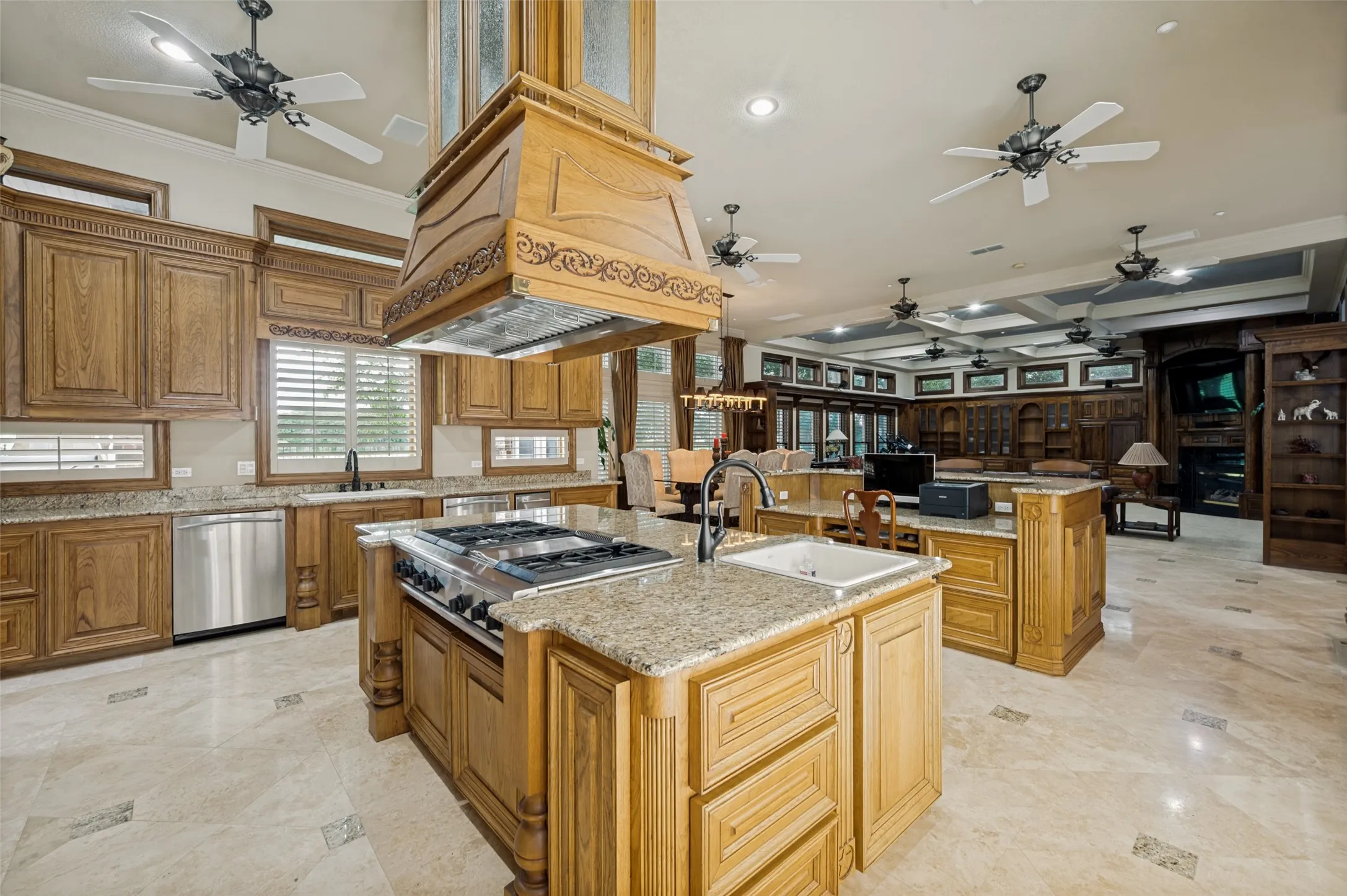 Single Family Residence For Sale in Denton County , 1634 Oak Ridge Drive, Corinth, Texas 76210, 4 Bedroom, 7 Bathroom, 4 Garage spaces, 8,108 Sqft, built in 2003, mls#21312408, Real Estate Agent in Corinth, Homes For Sale in Denton county, Homes For Sale in Corinth, Realtor in Corinth Texas, Real Estate Brokerage Independent Realty Texas, Luminita Cordes Realtor
