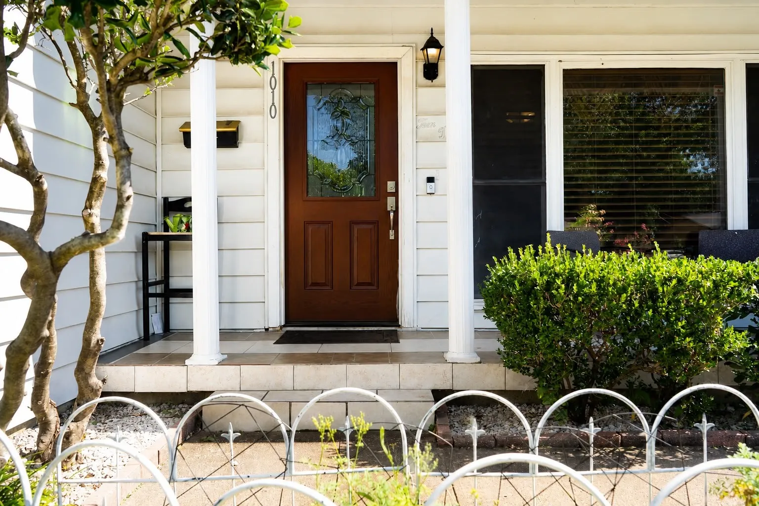 Single Family Residence For Sale in Dallas County , 1010 Mcclendon Street, Irving, Texas 75061, 4 Bedroom, 2 Bathroom, Garage spaces, 1,740 Sqft, built in 1954, mls#21312776, Real Estate Agent in Irving, Homes For Sale in Dallas county, Homes For Sale in Irving, Realtor in Irving Texas, Real Estate Brokerage Independent Realty Texas, Luminita Cordes Realtor