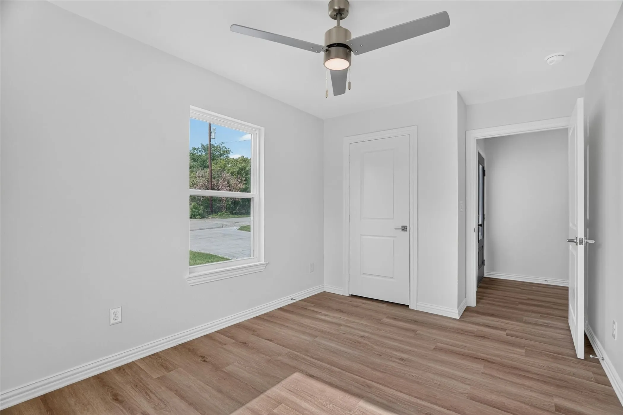 Single Family Residence For Sale in Tarrant County , 7007 Clarke Drive, Lake Worth, Texas 76135, 3 Bedroom, 3 Bathroom, 2 Garage spaces, 1,600 Sqft, built in 2026, mls#21311597, Real Estate Agent in Lake Worth, Homes For Sale in Tarrant county, Homes For Sale in Lake Worth, Realtor in Lake Worth Texas, Real Estate Brokerage Independent Realty Texas, Luminita Cordes Realtor