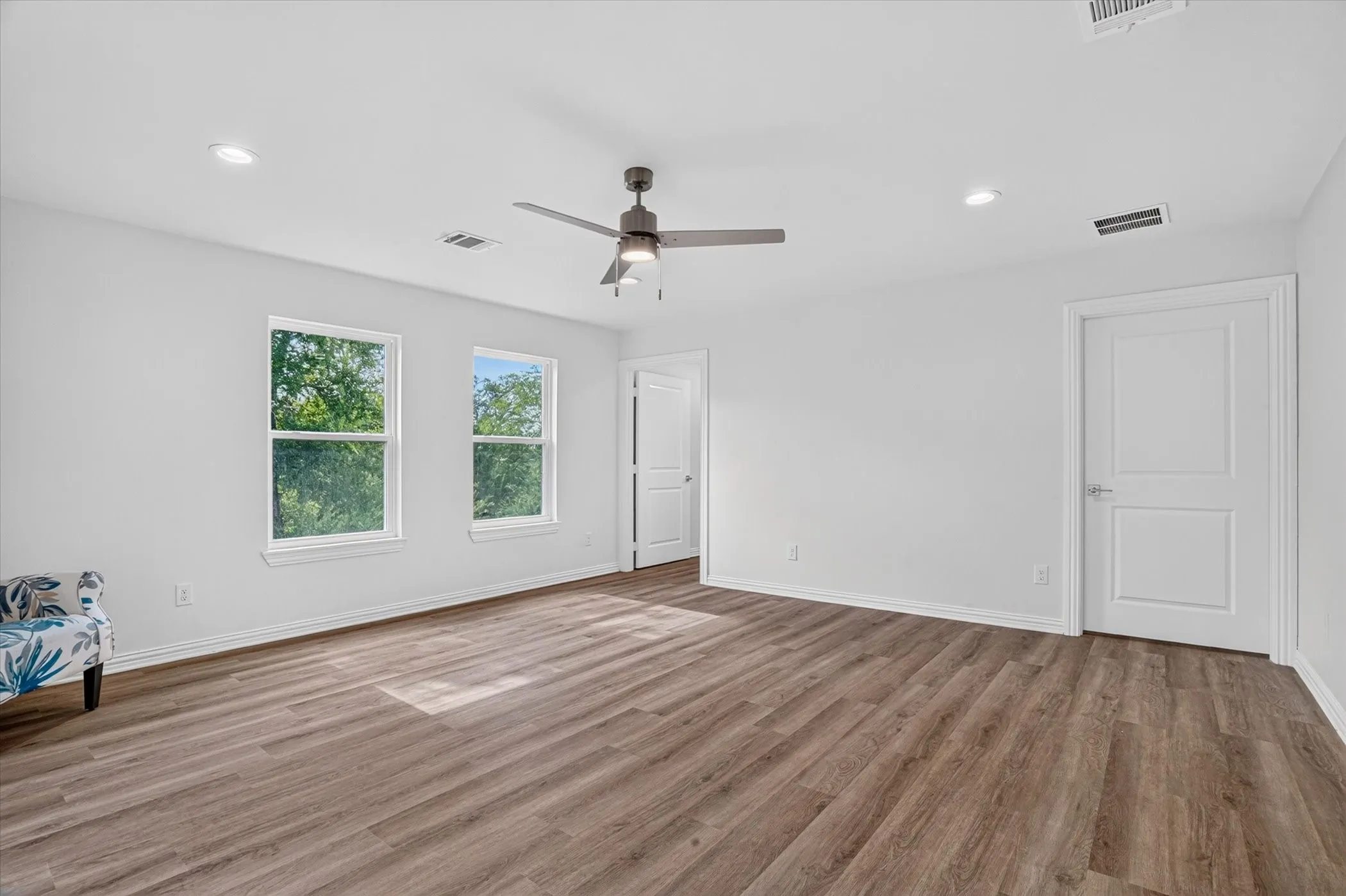 Single Family Residence For Sale in Tarrant County , 7007 Clarke Drive, Lake Worth, Texas 76135, 3 Bedroom, 3 Bathroom, 2 Garage spaces, 1,600 Sqft, built in 2026, mls#21311597, Real Estate Agent in Lake Worth, Homes For Sale in Tarrant county, Homes For Sale in Lake Worth, Realtor in Lake Worth Texas, Real Estate Brokerage Independent Realty Texas, Luminita Cordes Realtor