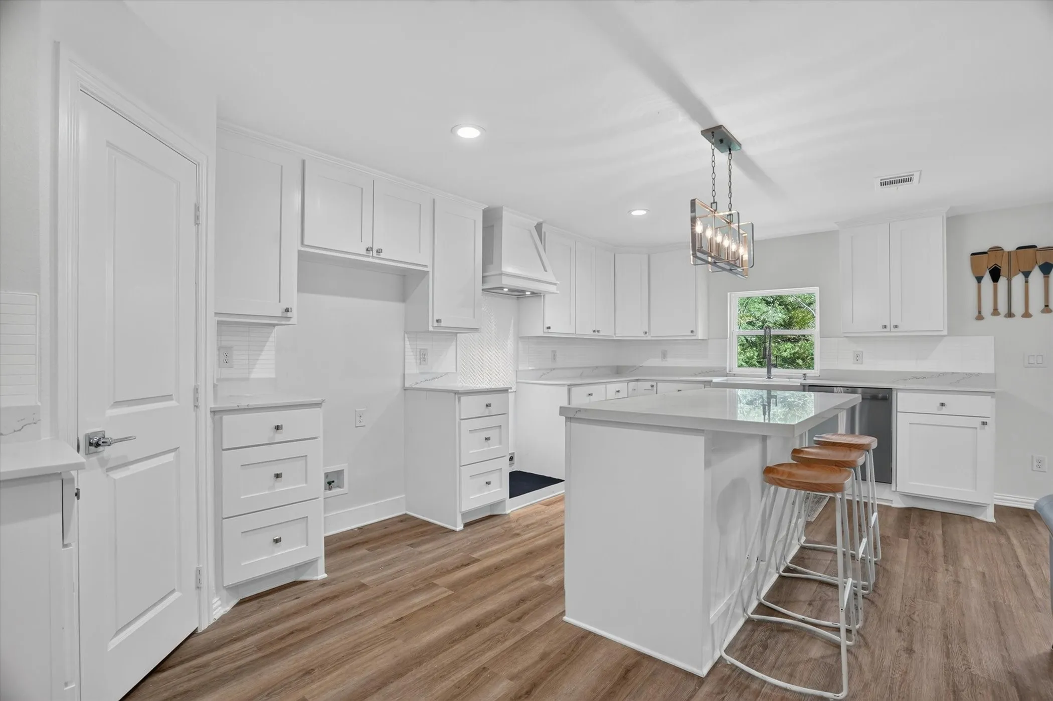 Single Family Residence For Sale in Tarrant County , 7007 Clarke Drive, Lake Worth, Texas 76135, 3 Bedroom, 3 Bathroom, 2 Garage spaces, 1,600 Sqft, built in 2026, mls#21311597, Real Estate Agent in Lake Worth, Homes For Sale in Tarrant county, Homes For Sale in Lake Worth, Realtor in Lake Worth Texas, Real Estate Brokerage Independent Realty Texas, Luminita Cordes Realtor