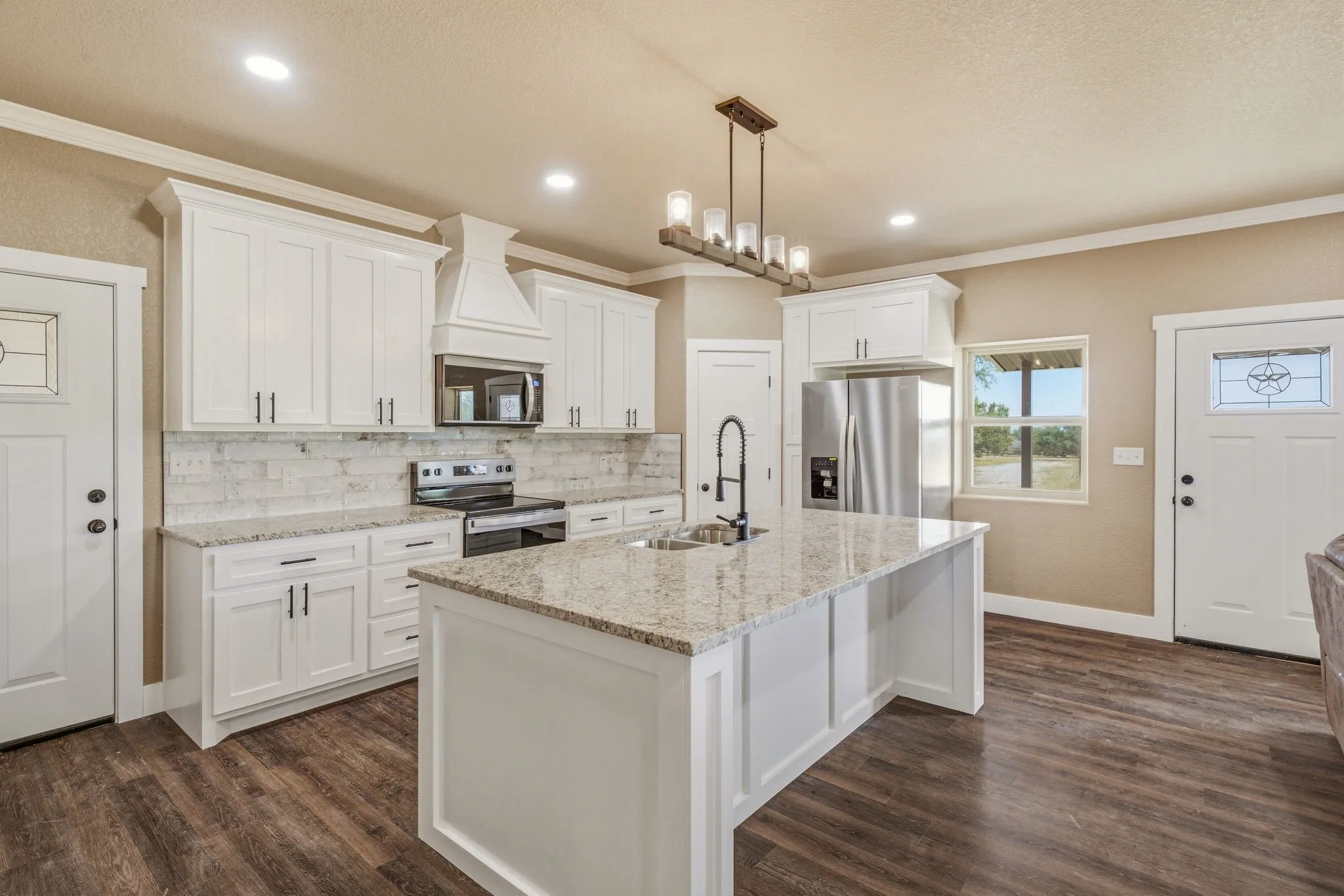 Single Family Residence For Sale in Stephens County , 12697 CR 126, Ranger, Texas 76470, 4 Bedroom, 3 Bathroom, 1 Garage spaces, 2,583 Sqft, built in 2014, mls#21312782, Real Estate Agent in Ranger, Homes For Sale in Stephens county, Homes For Sale in Ranger, Realtor in Ranger Texas, Real Estate Brokerage Independent Realty Texas, Luminita Cordes Realtor