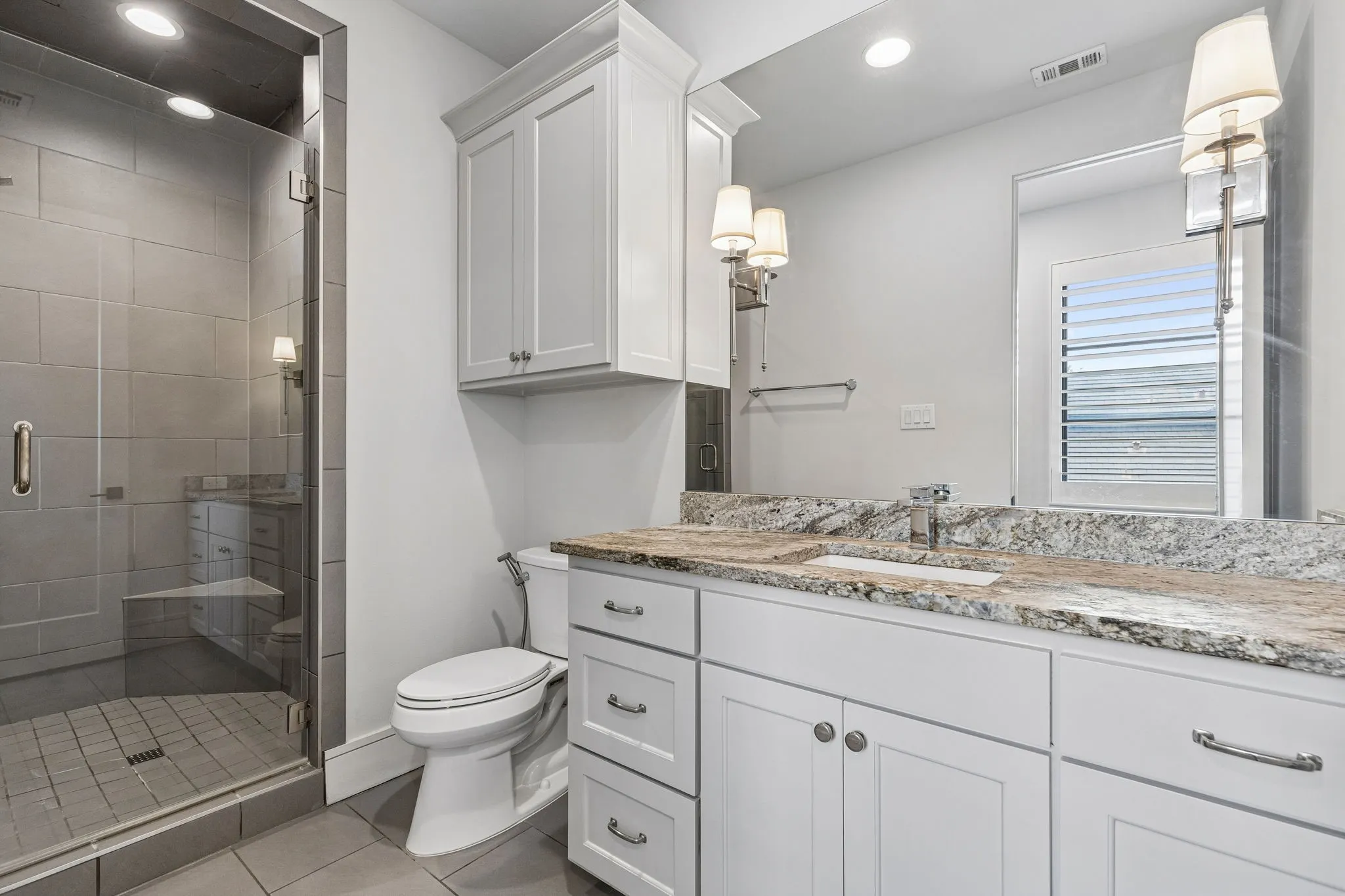 Single Family Residence For Sale in Tarrant County , 8605 Colina Terrace, Benbrook, Texas 76126, 4 Bedroom, 4 Bathroom, 2 Garage spaces, 4,273 Sqft, built in 2018, mls#21312314, Real Estate Agent in Benbrook, Homes For Sale in Tarrant county, Homes For Sale in Benbrook, Realtor in Benbrook Texas, Real Estate Brokerage Independent Realty Texas, Luminita Cordes Realtor