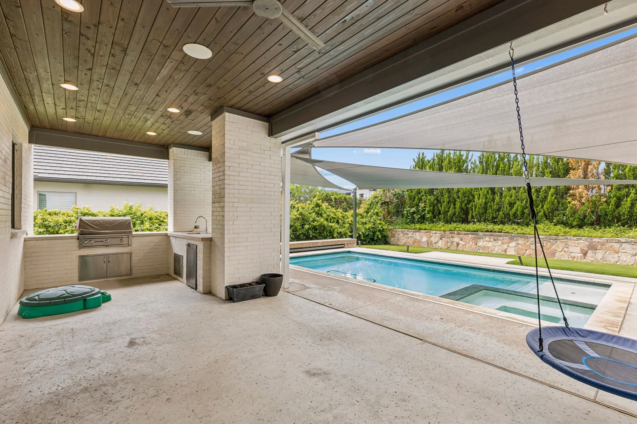 Covered grilling area