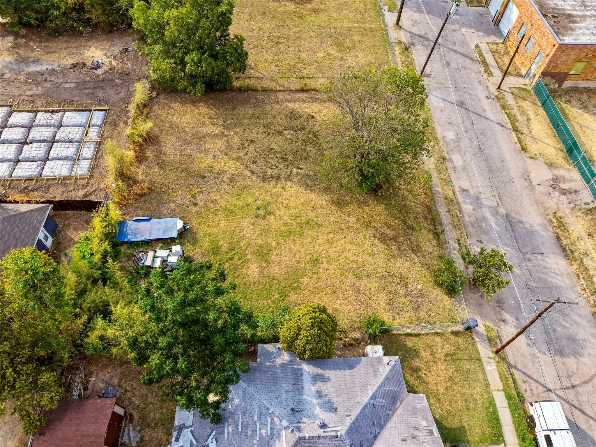 Unimproved Land For Sale in Dallas County , 2801 Medill Street, Dallas, Texas 75215, 0, 0, Garage spaces, 0 Sqft, built in 0, mls#21312065, Real Estate Agent in Dallas, Homes For Sale in Dallas county, Homes For Sale in Dallas, Realtor in Dallas Texas, Real Estate Brokerage Independent Realty Texas, Luminita Cordes Realtor