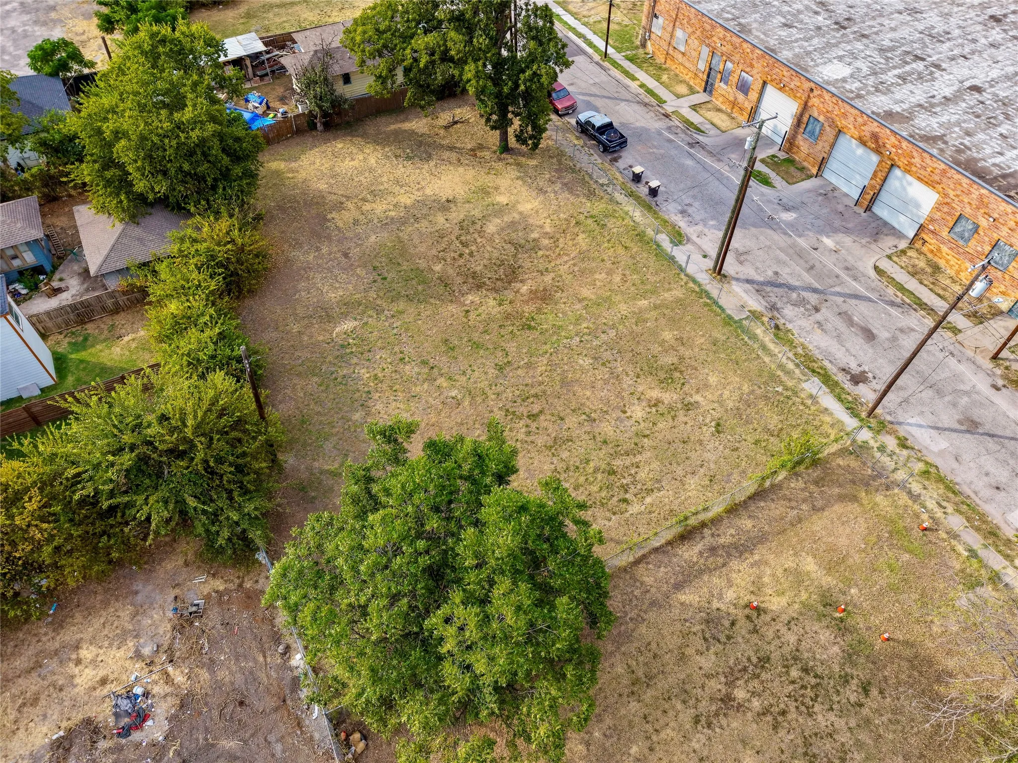 Unimproved Land For Sale in Dallas County , 2801 Medill Street, Dallas, Texas 75215, 0, 0, Garage spaces, 0 Sqft, built in 0, mls#21312065, Real Estate Agent in Dallas, Homes For Sale in Dallas county, Homes For Sale in Dallas, Realtor in Dallas Texas, Real Estate Brokerage Independent Realty Texas, Luminita Cordes Realtor