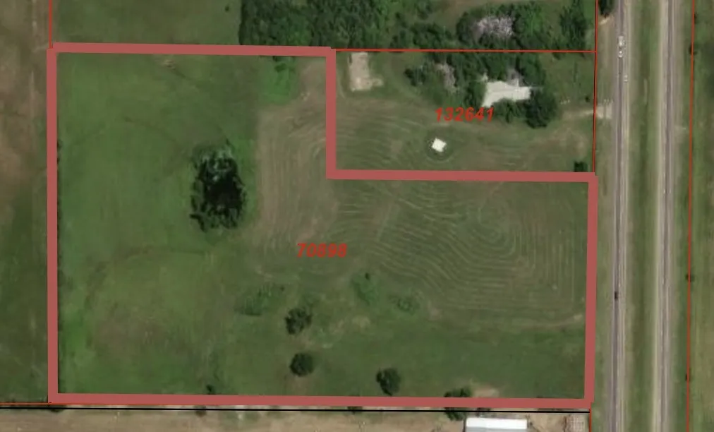 Improved Land For Sale in Lamar County , TBD Hwy 24, Paris, Texas 75460, 0, 0, Garage spaces, 0 Sqft, built in 0, mls#21312358, Real Estate Agent in Paris, Homes For Sale in Lamar county, Homes For Sale in Paris, Realtor in Paris Texas, Real Estate Brokerage Independent Realty Texas, Luminita Cordes Realtor