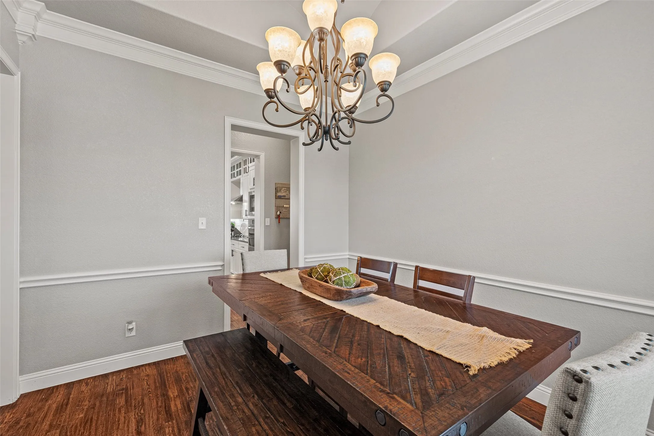 Single Family Residence For Sale in Parker County , 104 Lagrange Court, Weatherford, Texas 76088, 4 Bedroom, 3 Bathroom, 3 Garage spaces, 2,589 Sqft, built in 2018, mls#21312805, Real Estate Agent in Weatherford, Homes For Sale in Parker county, Homes For Sale in Weatherford, Realtor in Weatherford Texas, Real Estate Brokerage Independent Realty Texas, Luminita Cordes Realtor