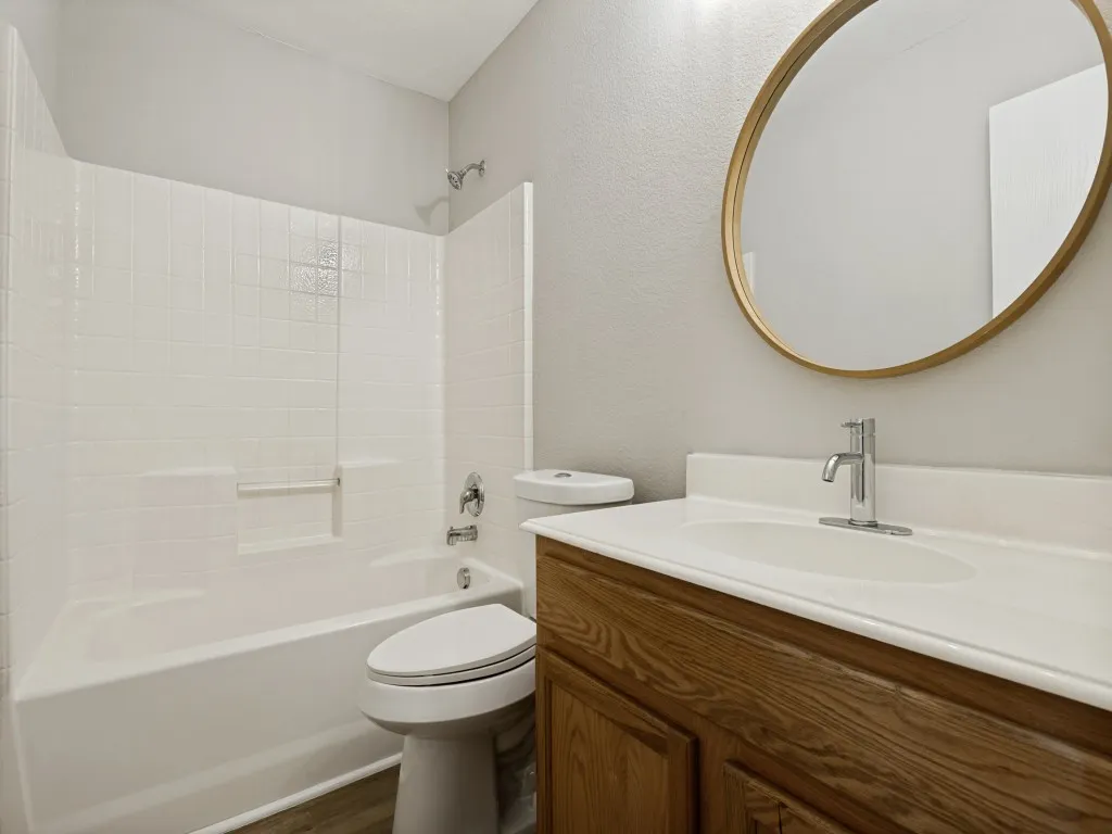 Single Family Residence For Sale in Dallas County , 7832 Kansas Avenue, Dallas, Texas 75241, 3 Bedroom, 2 Bathroom, 2 Garage spaces, 1,517 Sqft, built in 2010, mls#21312888, Real Estate Agent in Dallas, Homes For Sale in Dallas county, Homes For Sale in Dallas, Realtor in Dallas Texas, Real Estate Brokerage Independent Realty Texas, Luminita Cordes Realtor